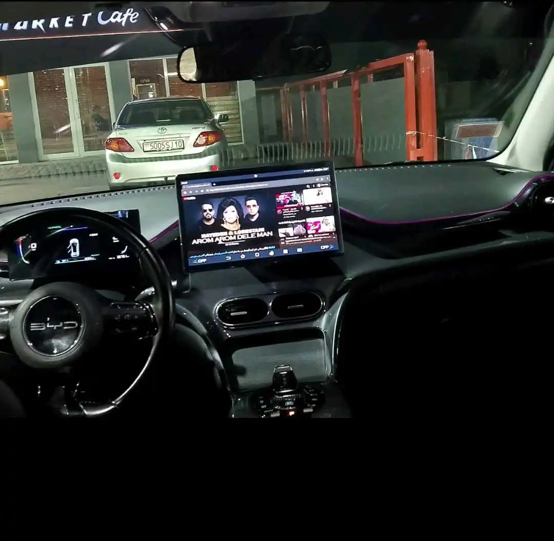 BYD E2 2023