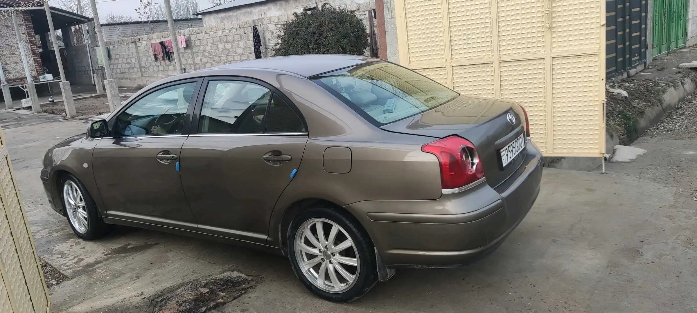 Toyota Avensis 2003