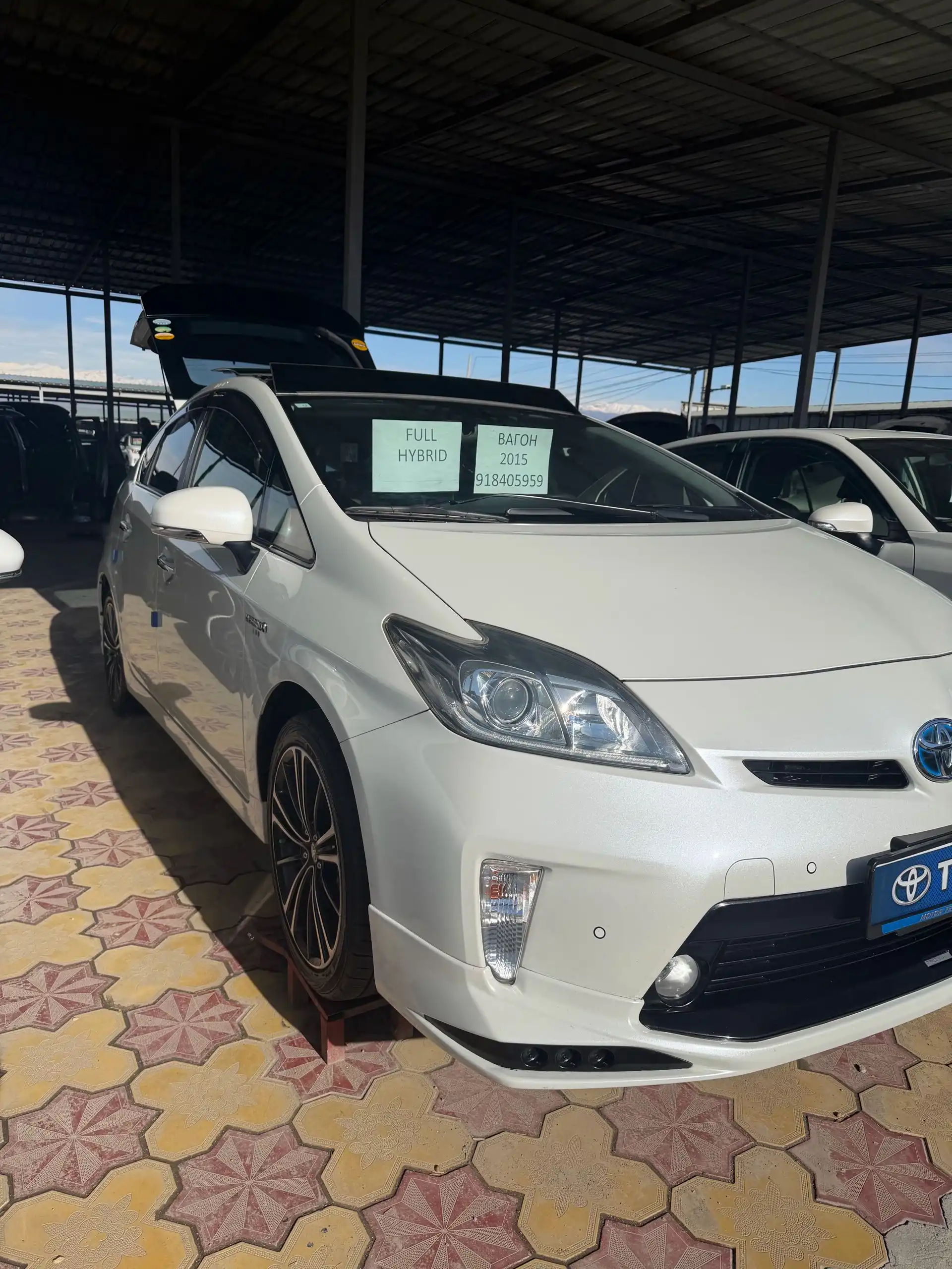 Toyota Prius 2015