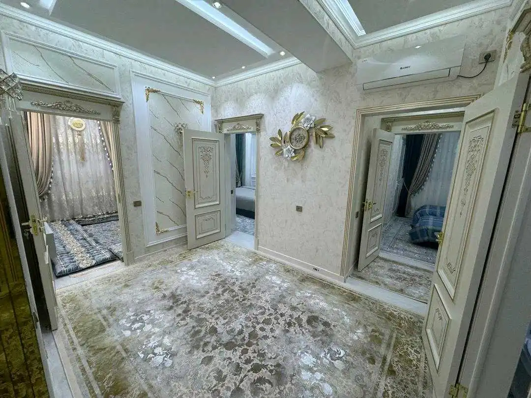 4-к квартира, 10 этаж, 110 м², Исмоили Сомони