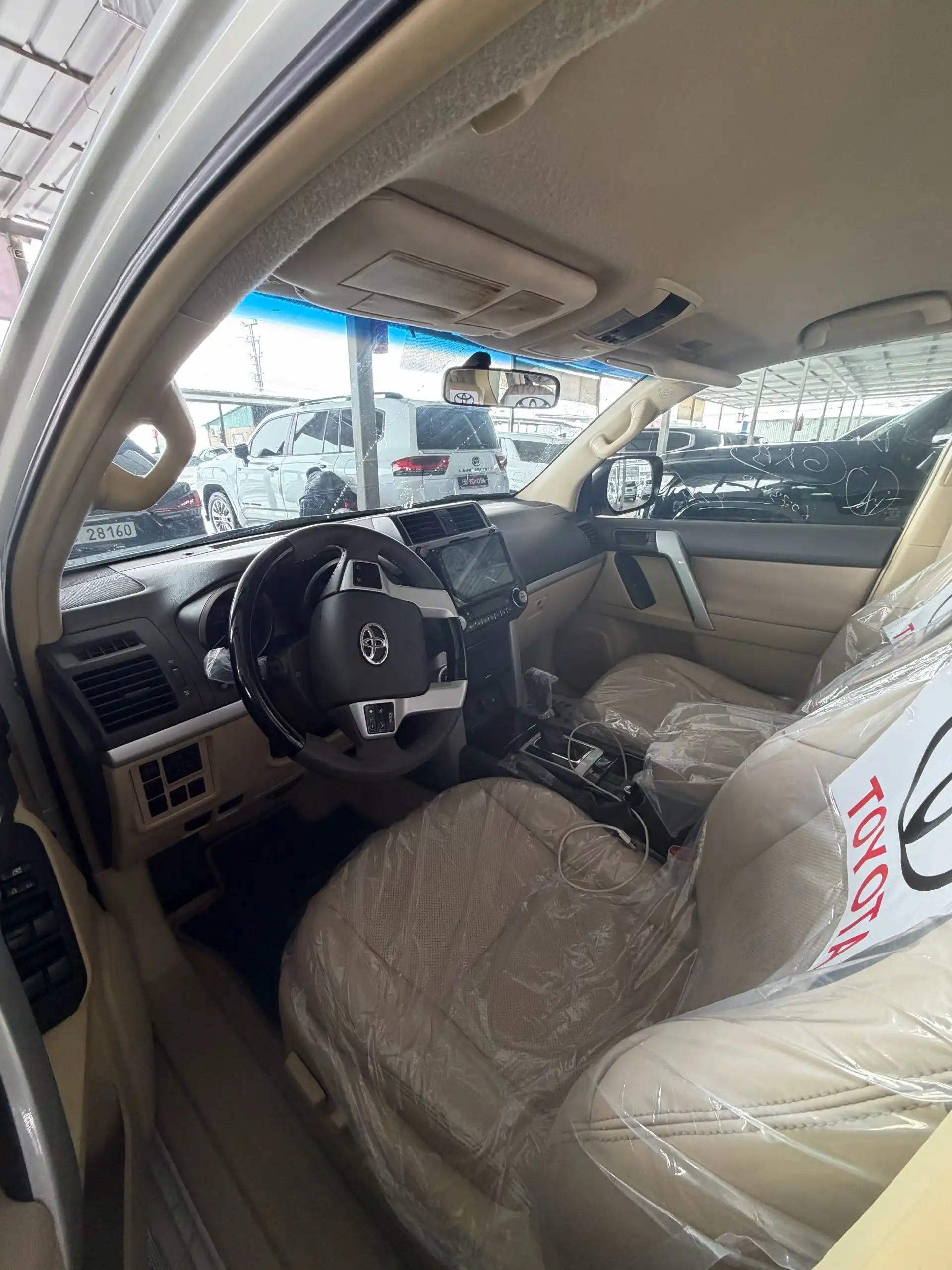 Toyota Land cruiser prado 2014