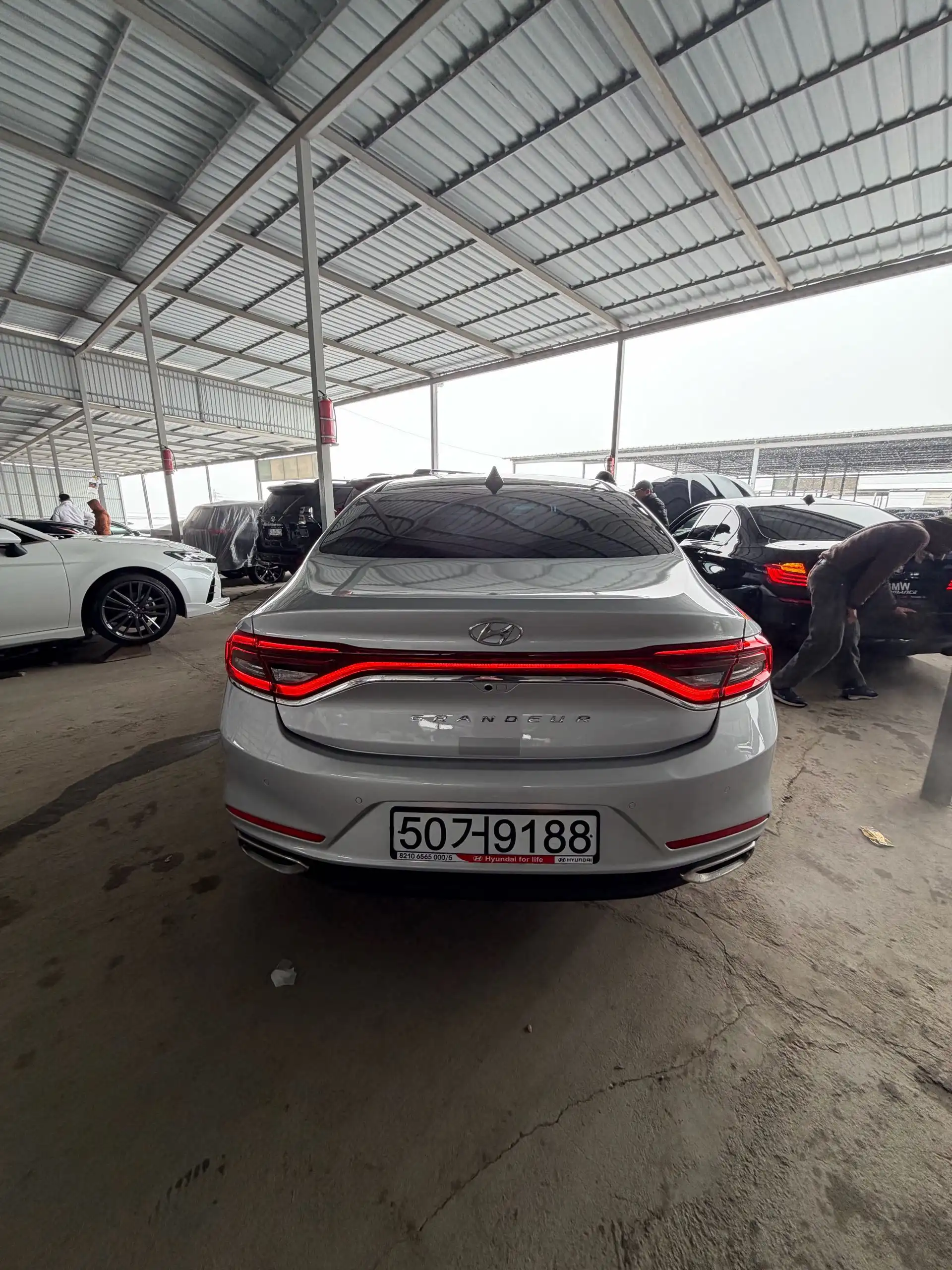 Hyundai Grandeur 2017
