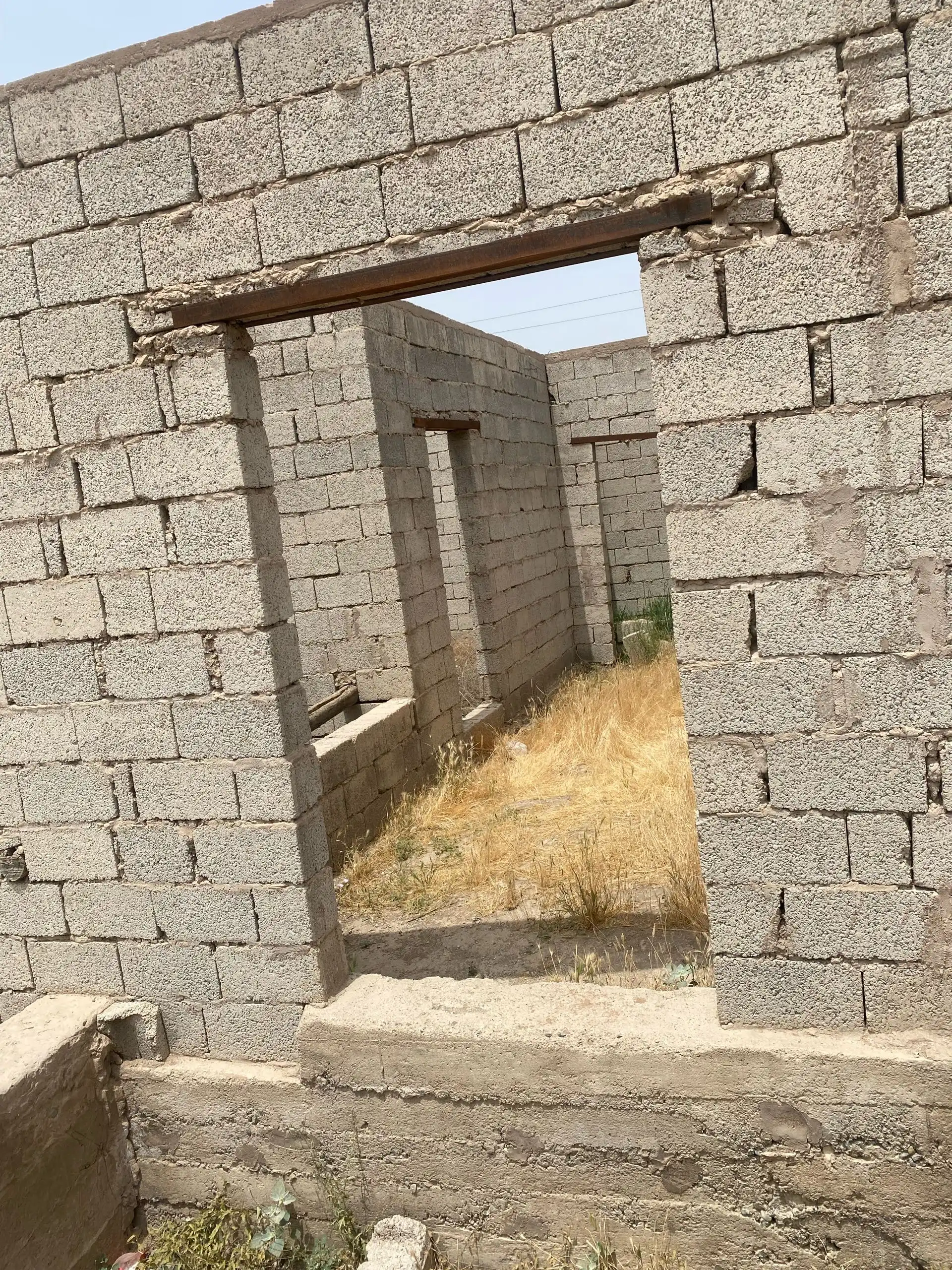 1 этажный, 4-комн. дом, 902 м², 8002 соток, дангара