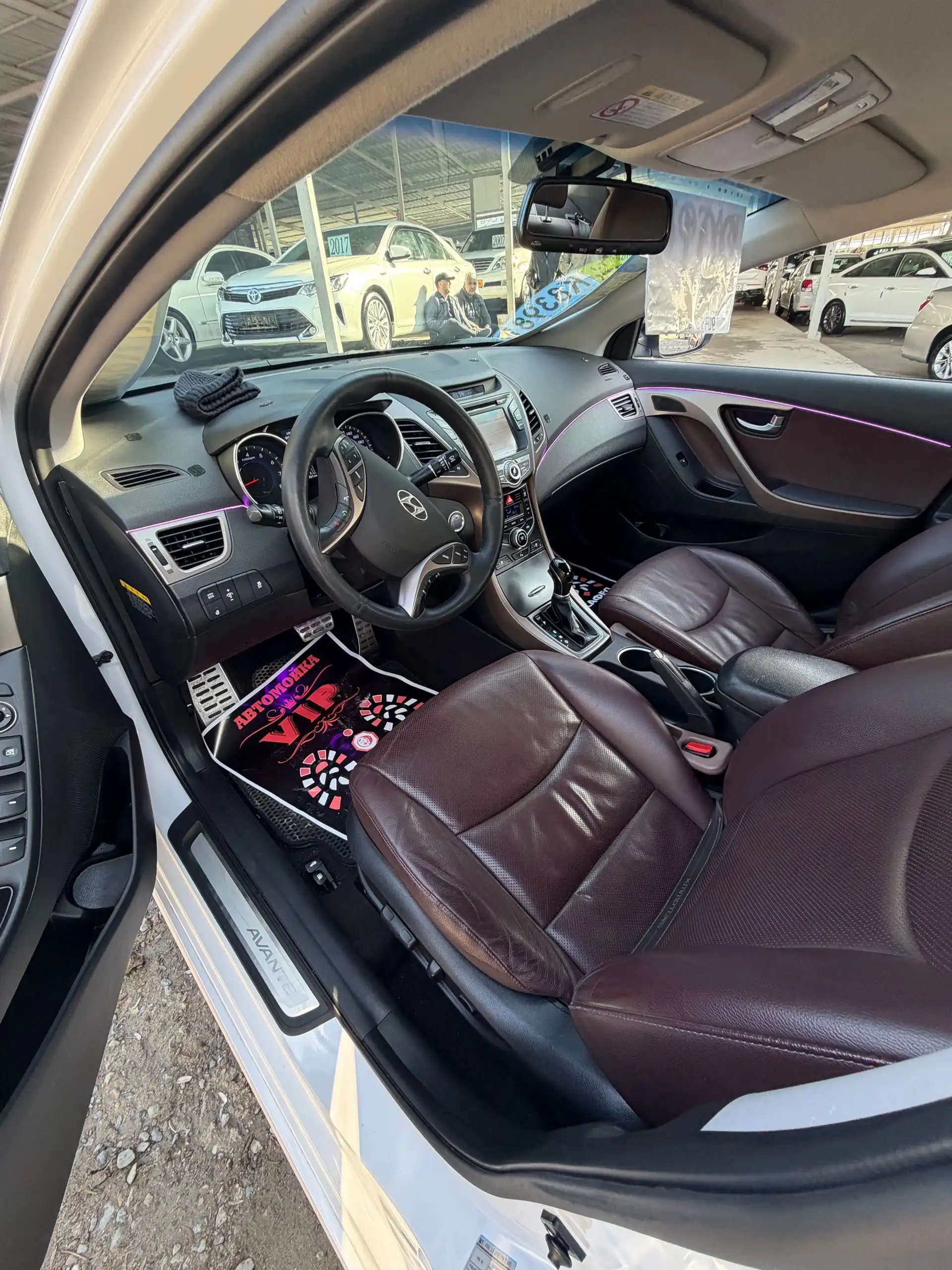 Hyundai Avante 2014