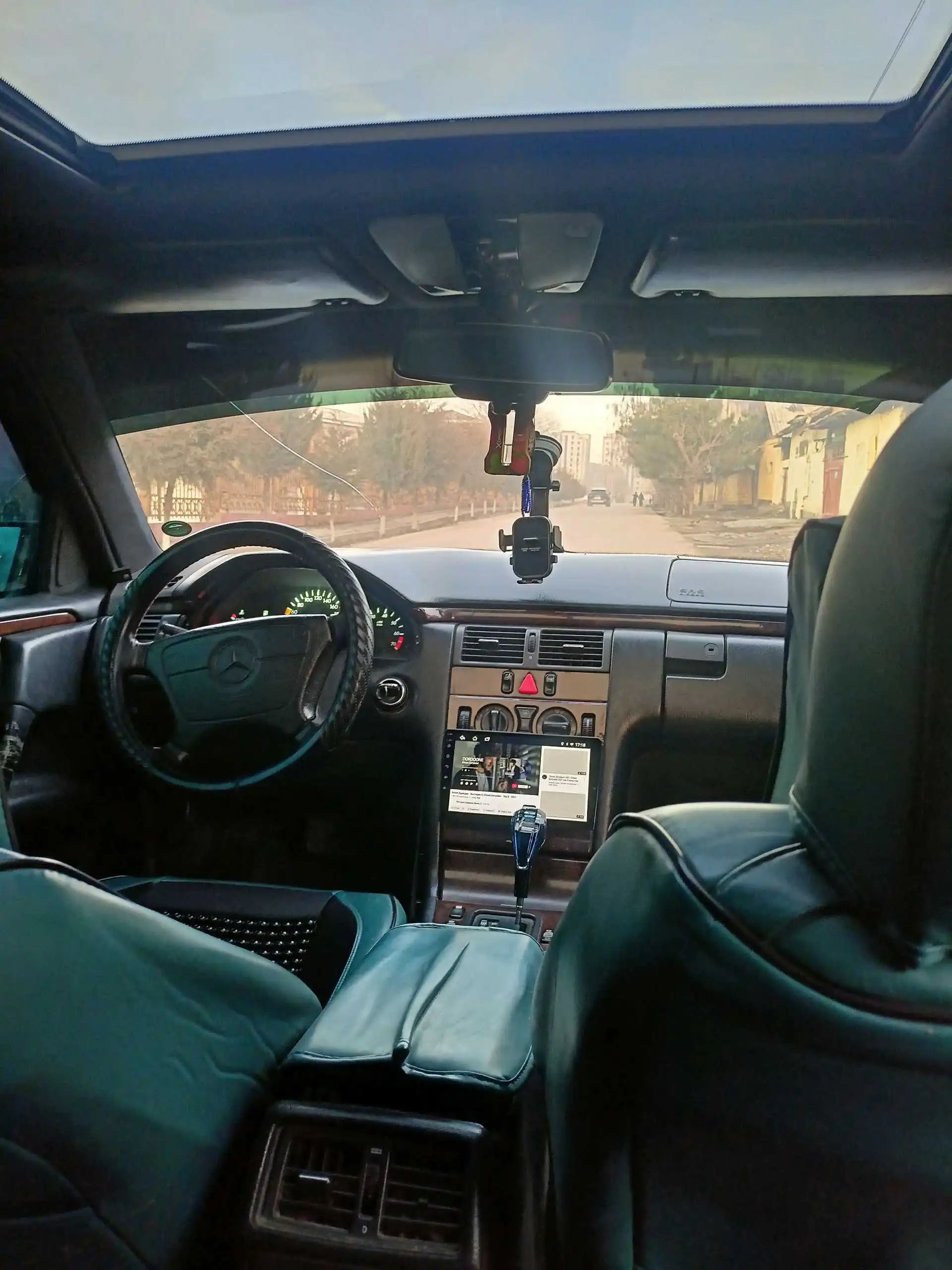 Mercedes-benz E class 1998