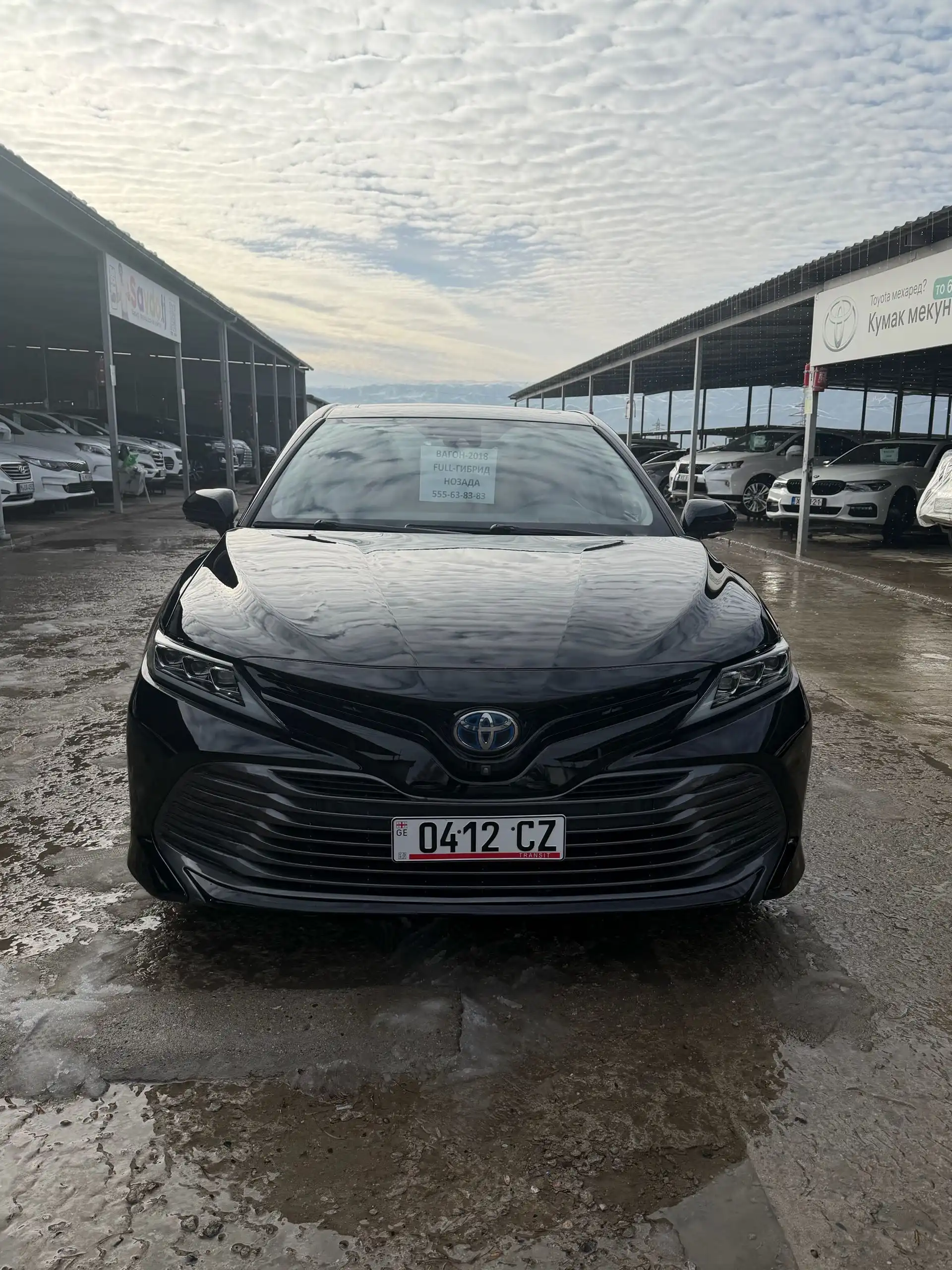 Toyota Camry 2018 — фото 7