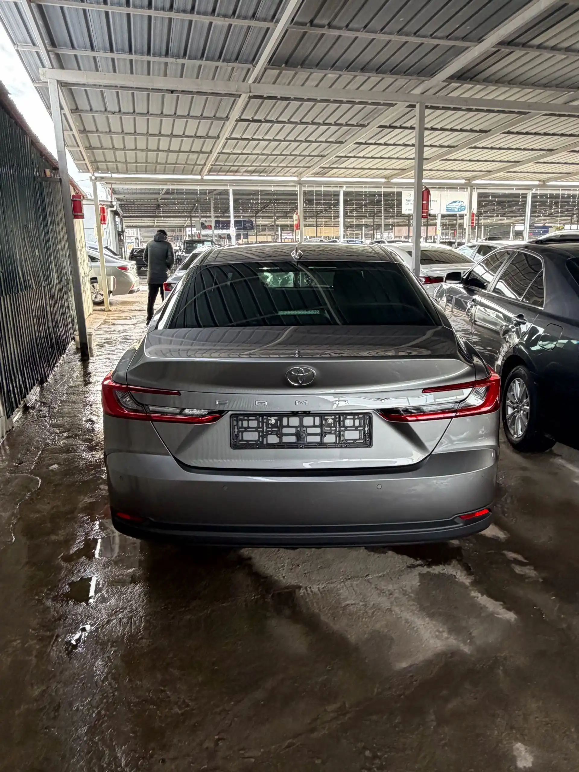 Toyota Camry 2025
