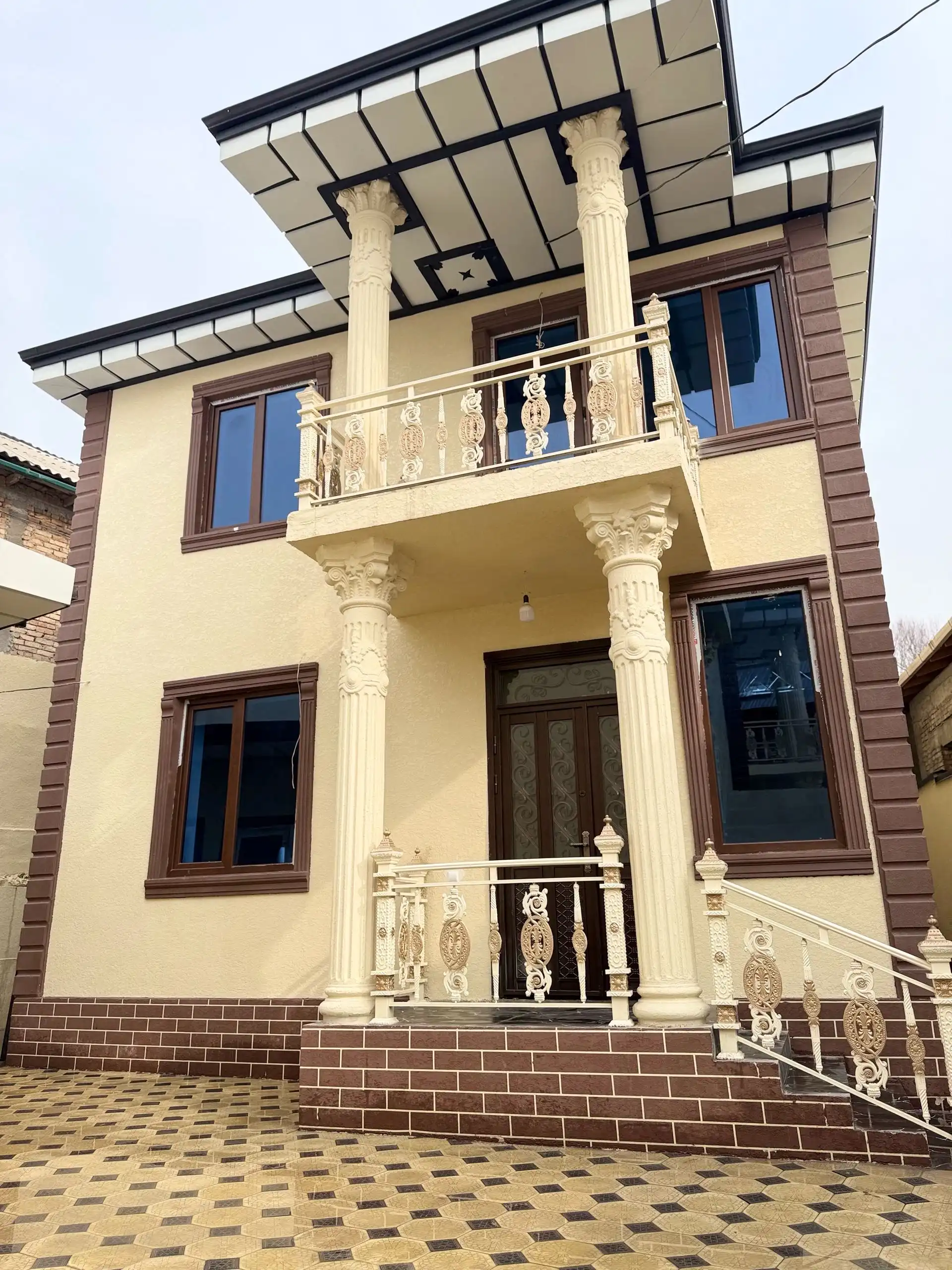 2 этажный, 6-комн. дом, 180 м², 2 соток, Зарафшон