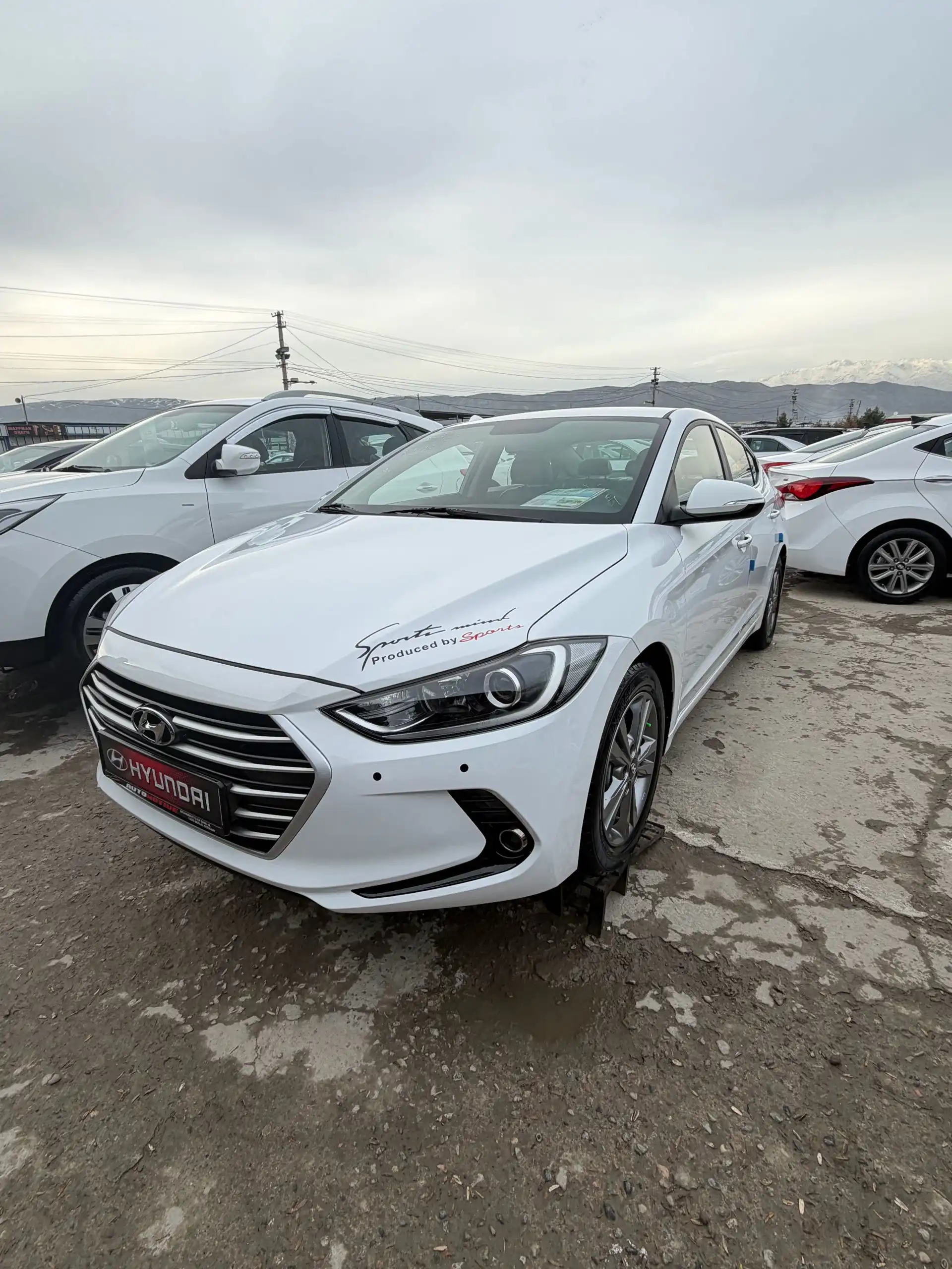Hyundai Avante 2016