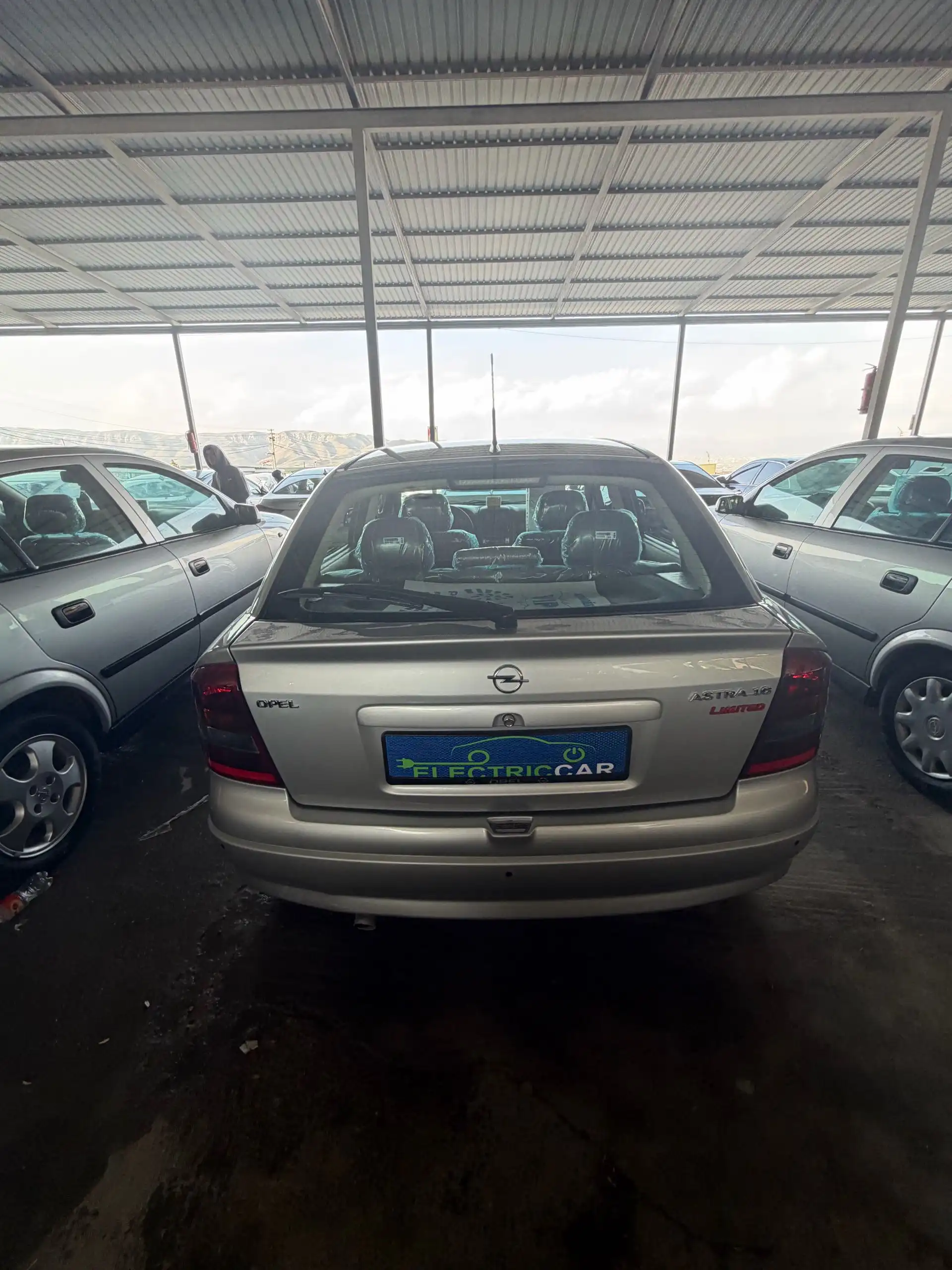 Opel Antara 1998