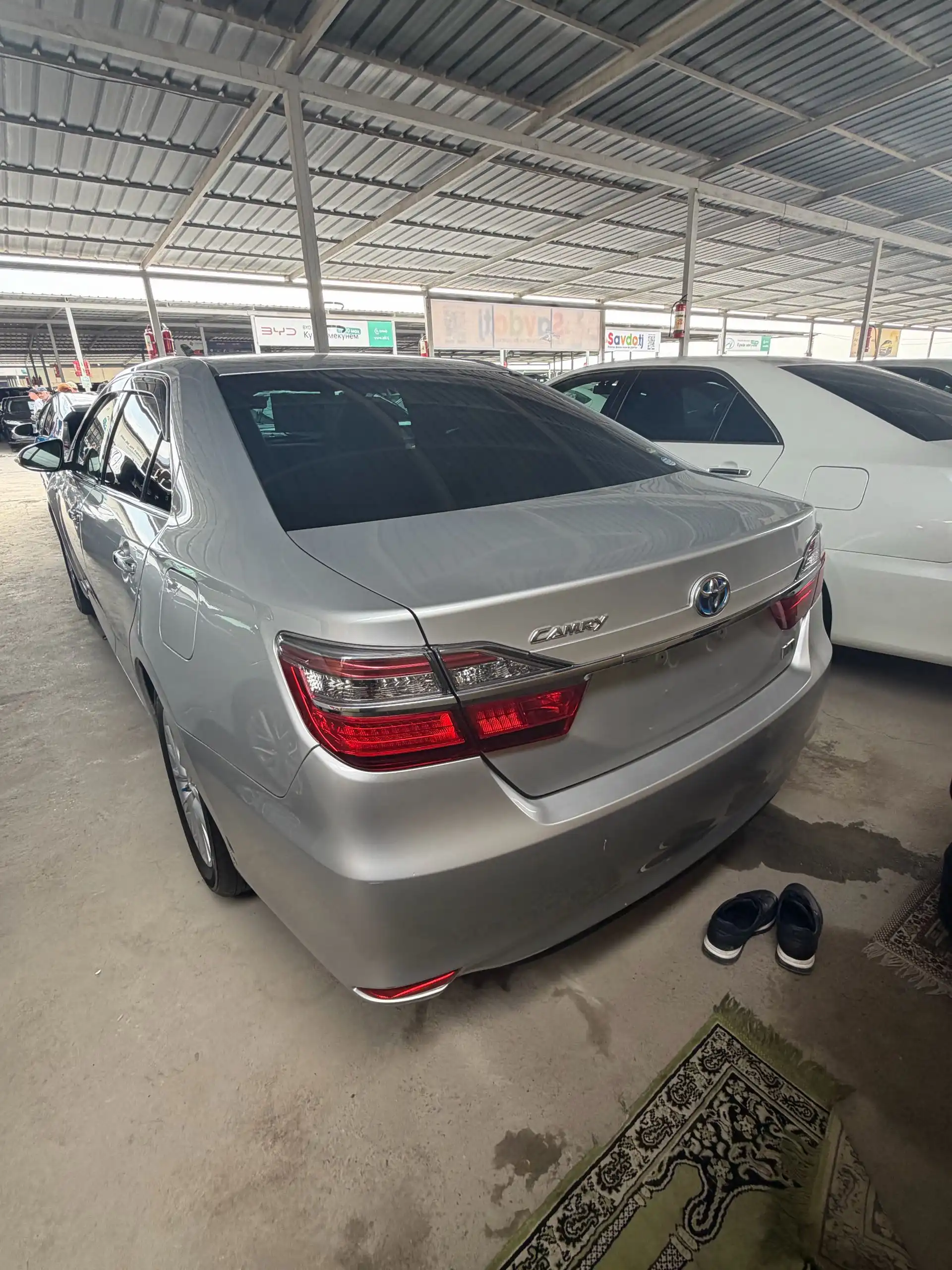 Toyota Camry 2015 — фото 2