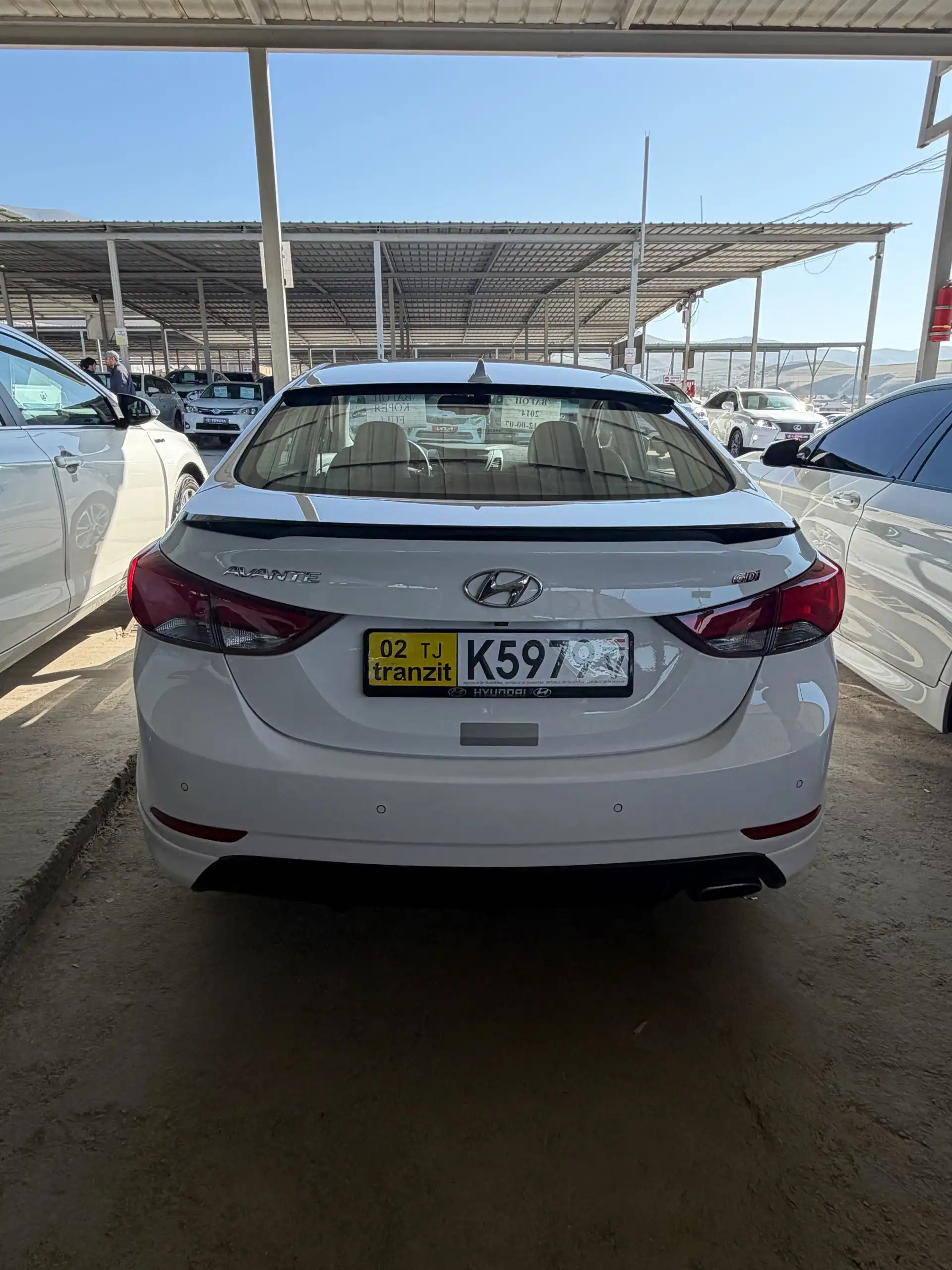 Hyundai Avante 2014