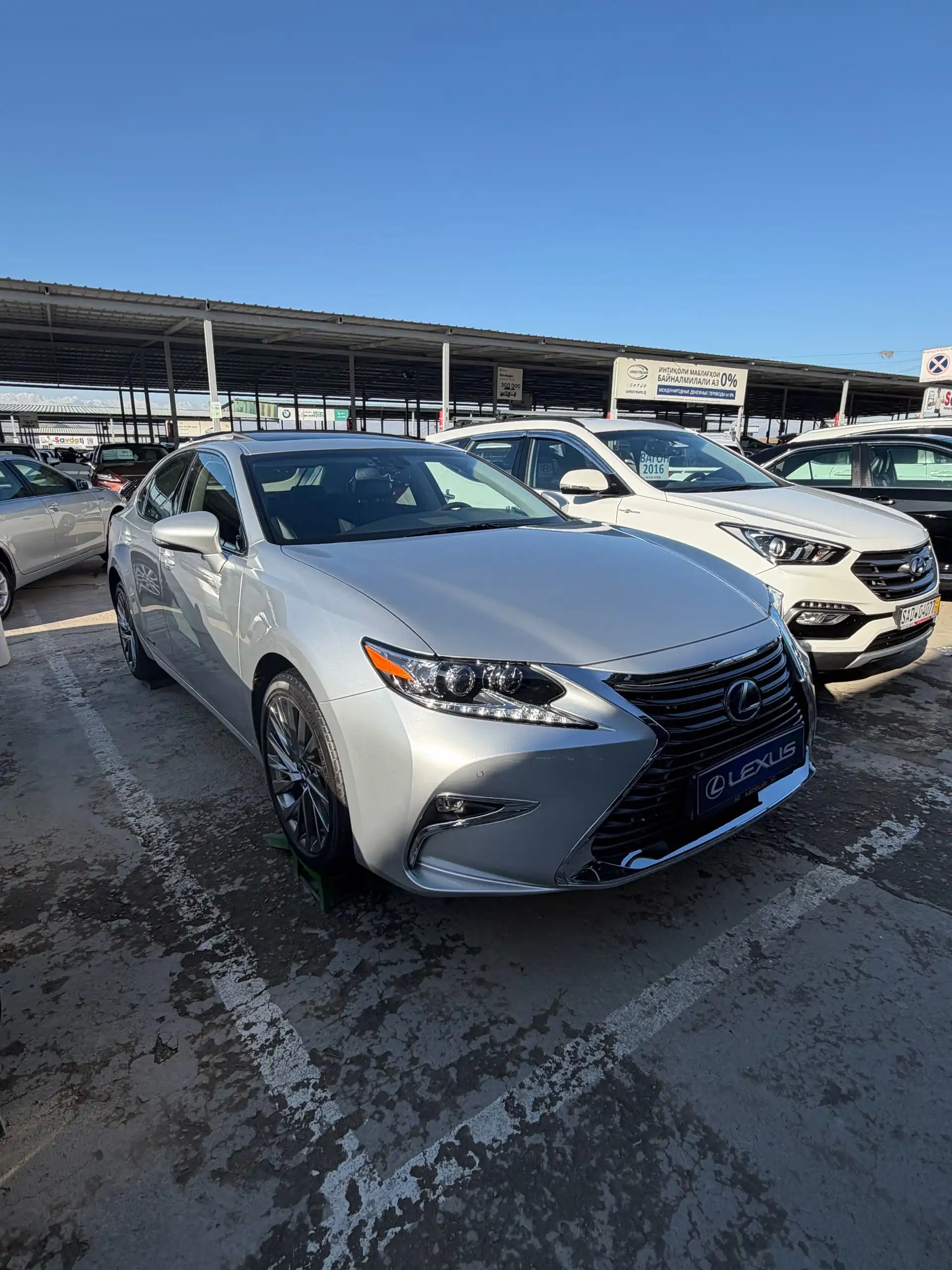 Lexus Es series 2017 — фото 3