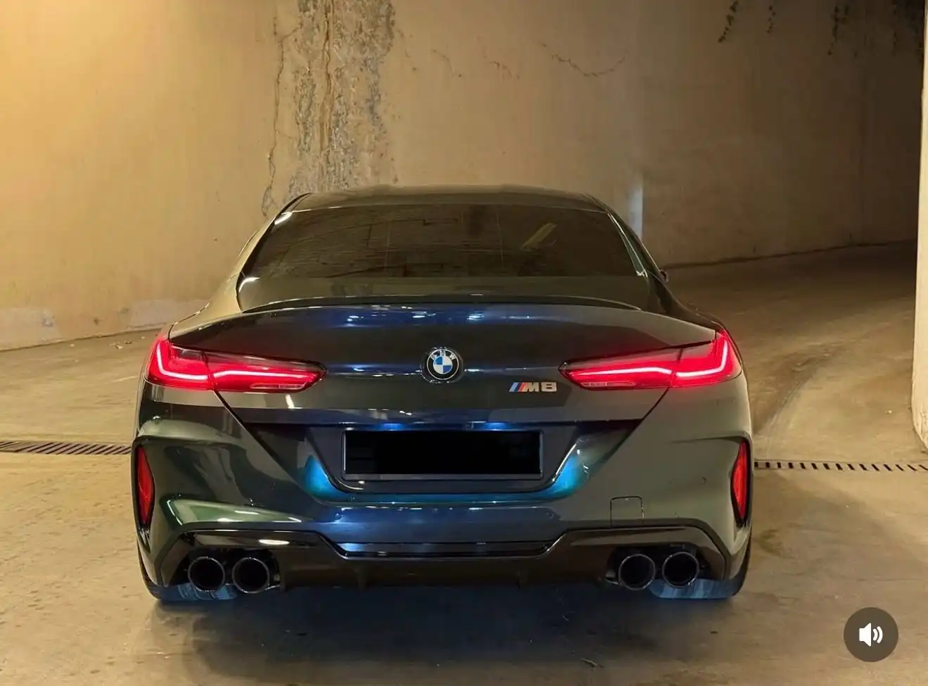 BMW M8 2022