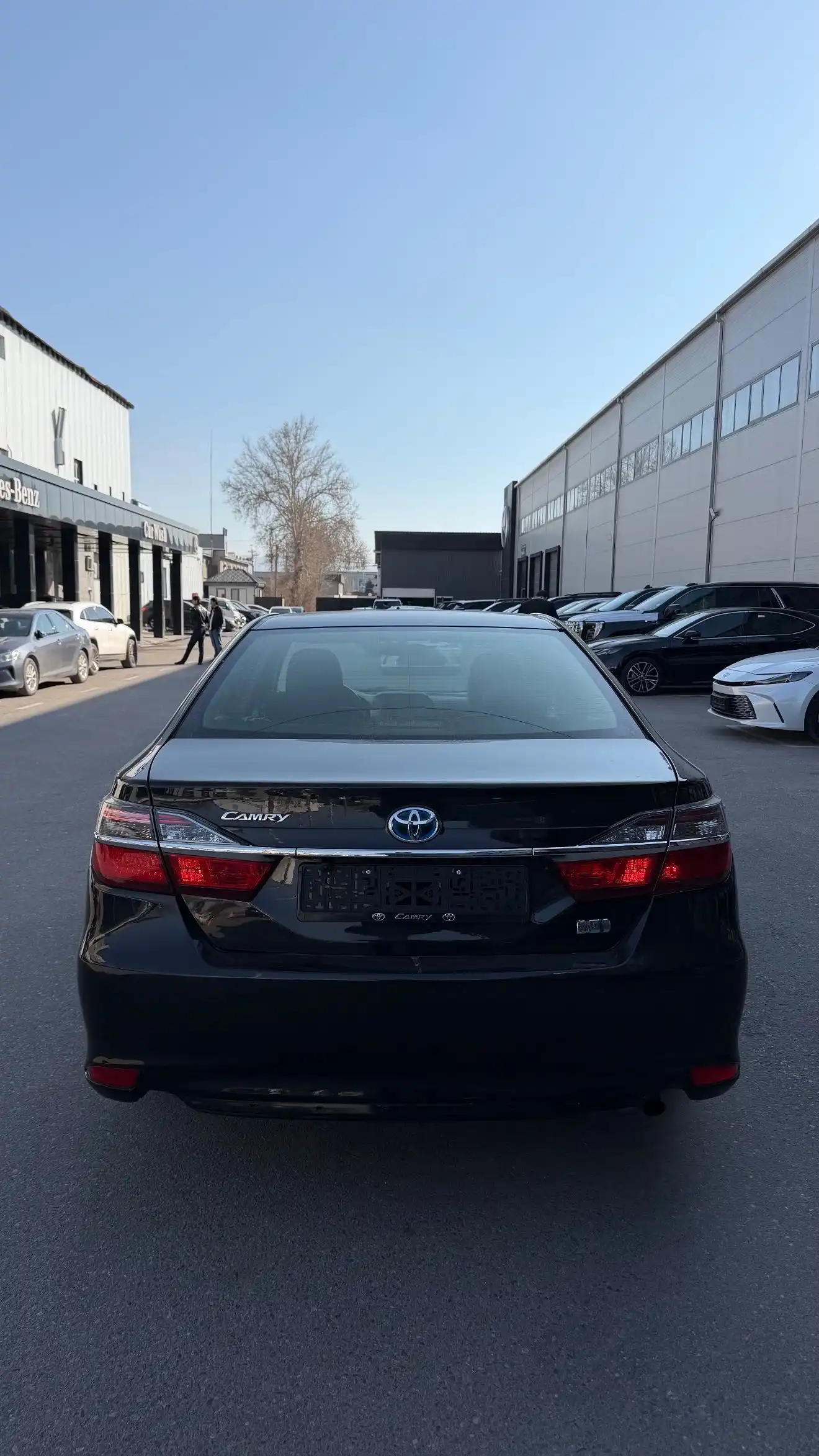 Toyota Camry 2015 — фото 2