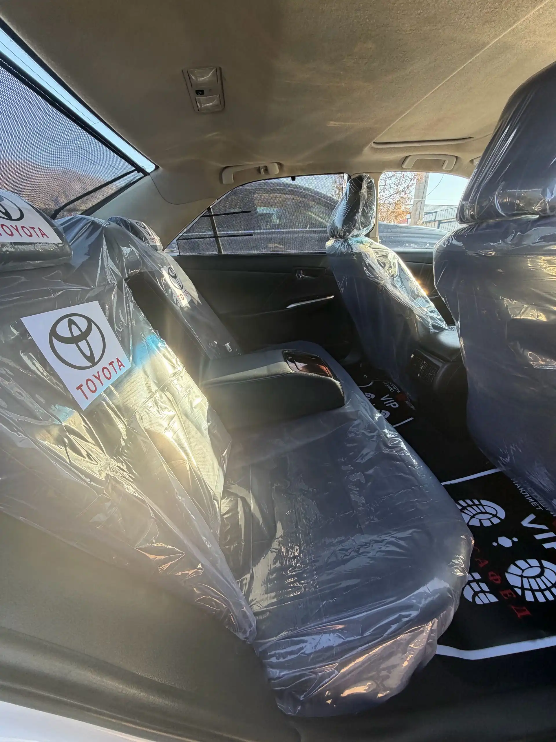 Toyota Camry 2015 — фото 4