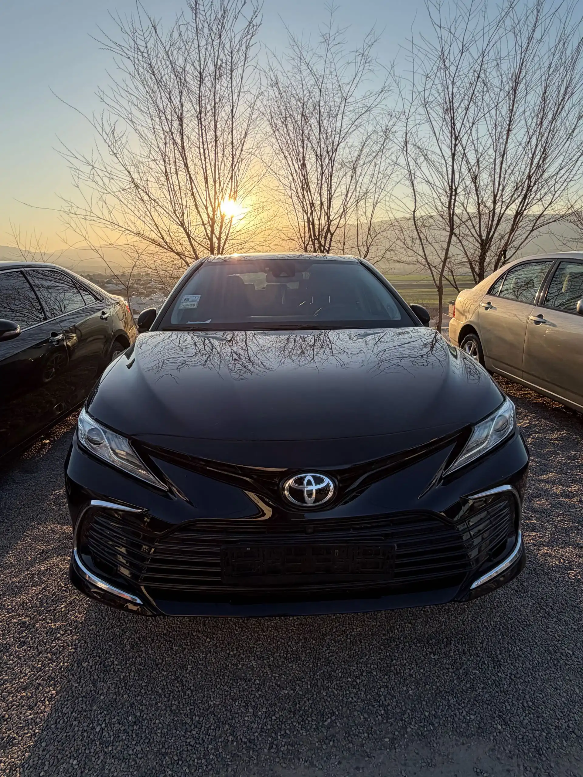 Toyota Camry 2018 — фото 3