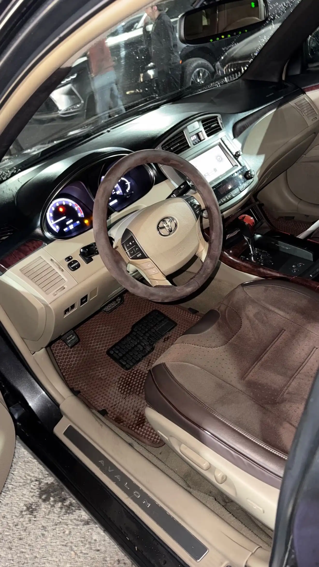 Toyota Avalon 2009