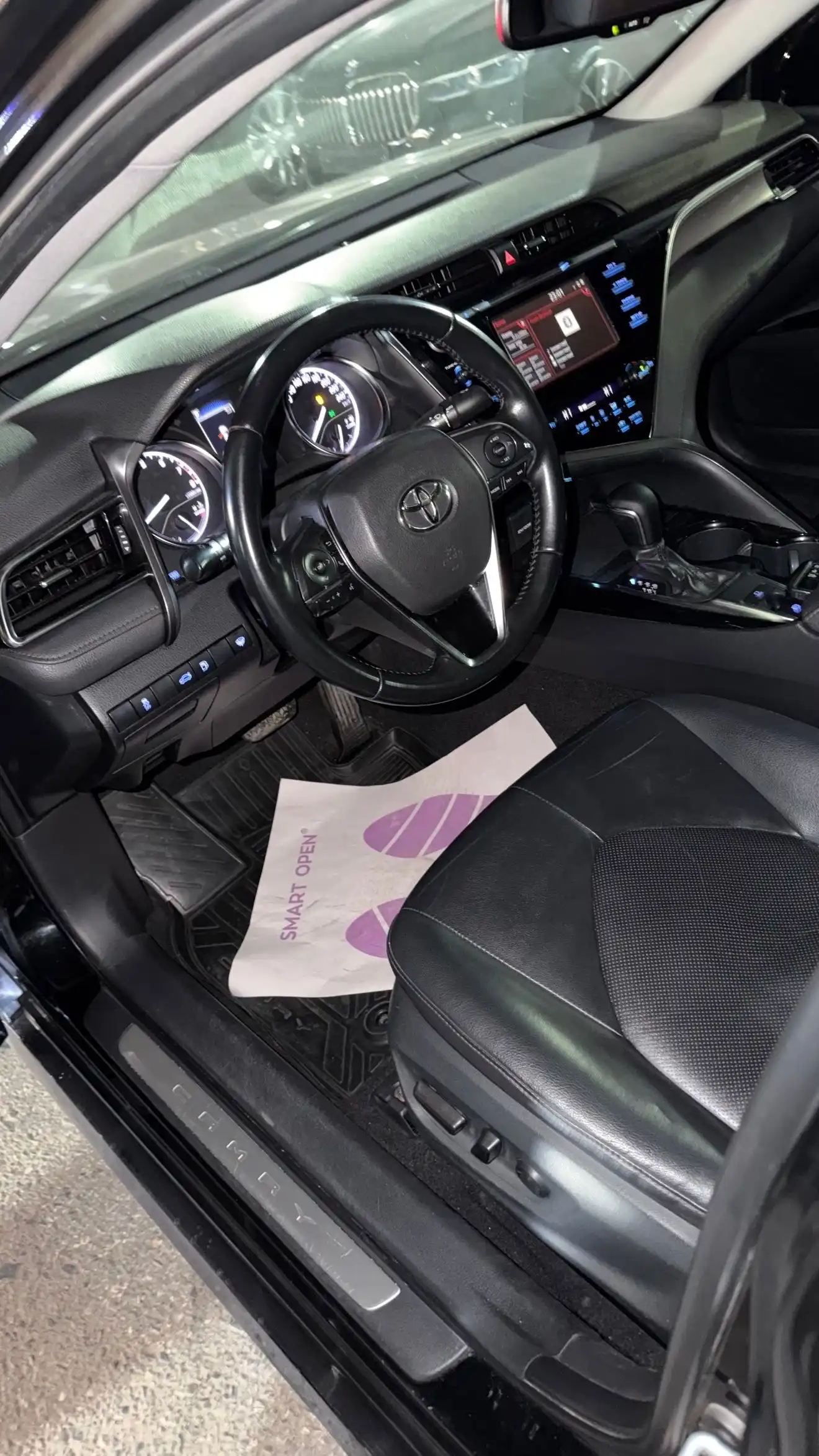 Toyota Camry 2019 — фото 3