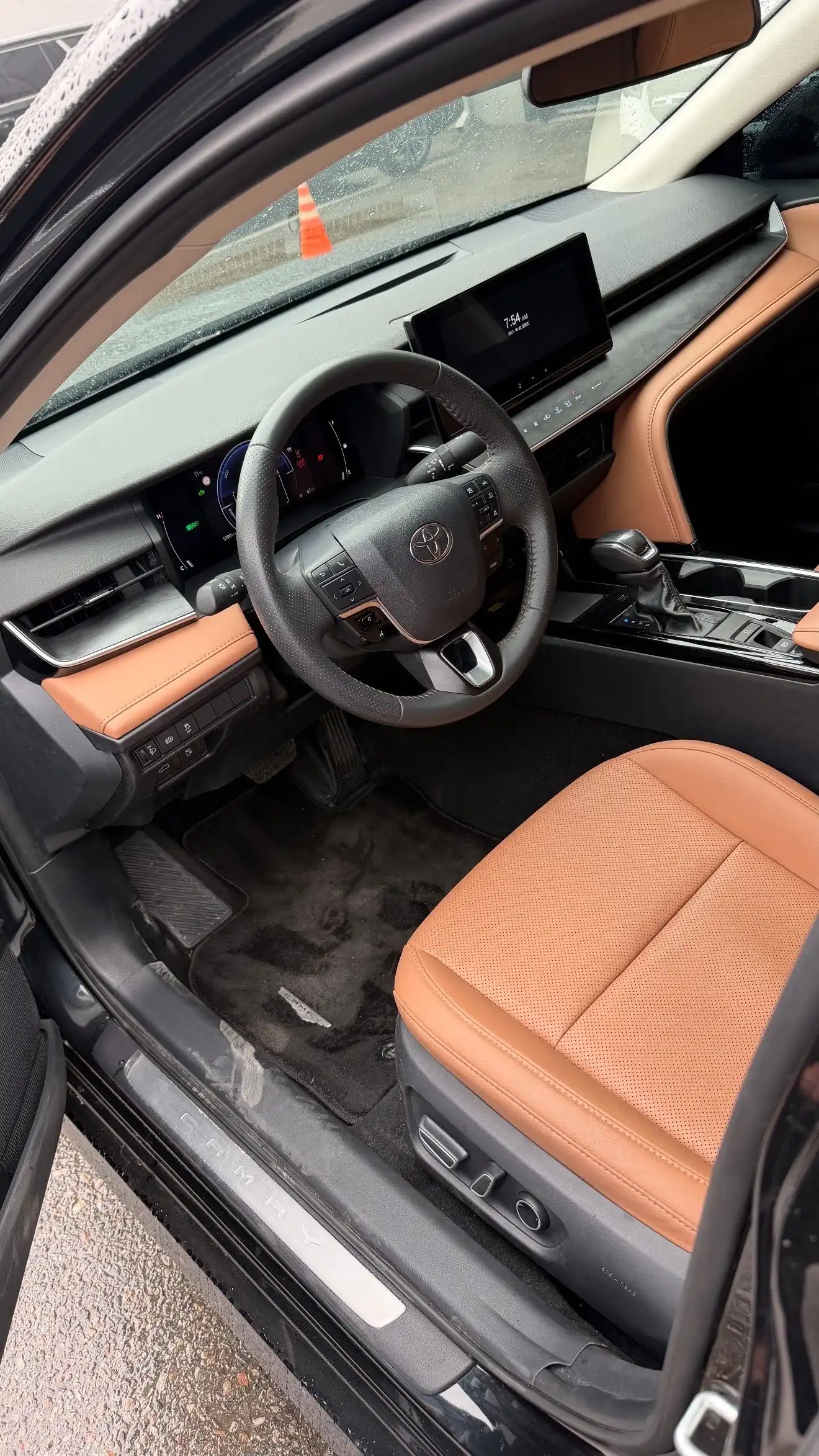 Toyota Camry 2025 — фото 3