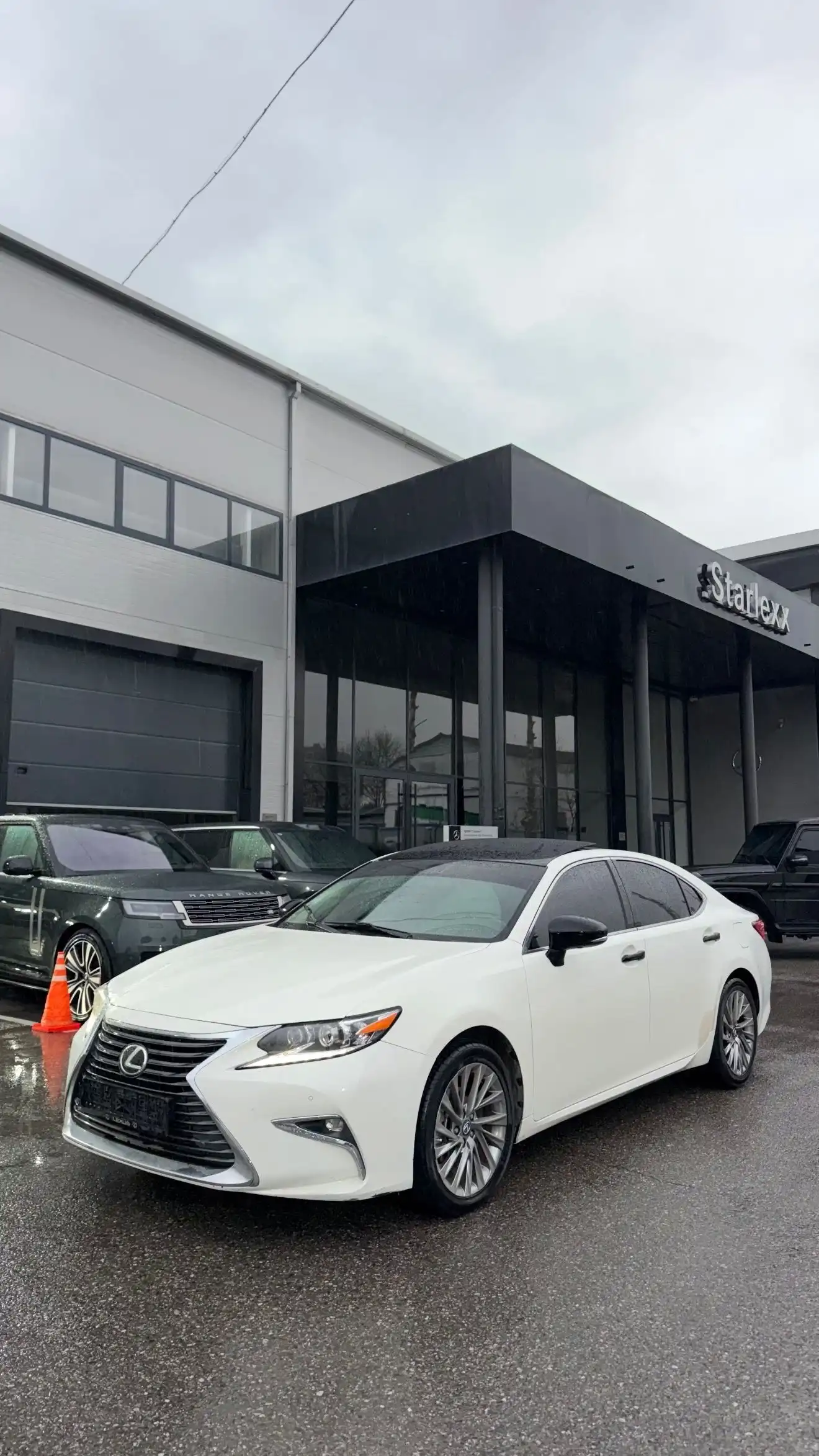 Lexus Es series 2016