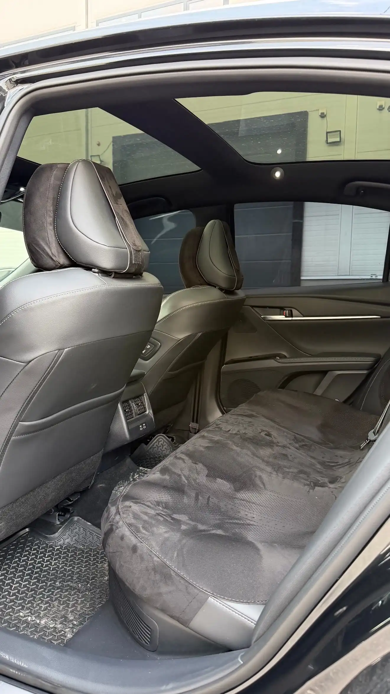 Toyota Camry 2025