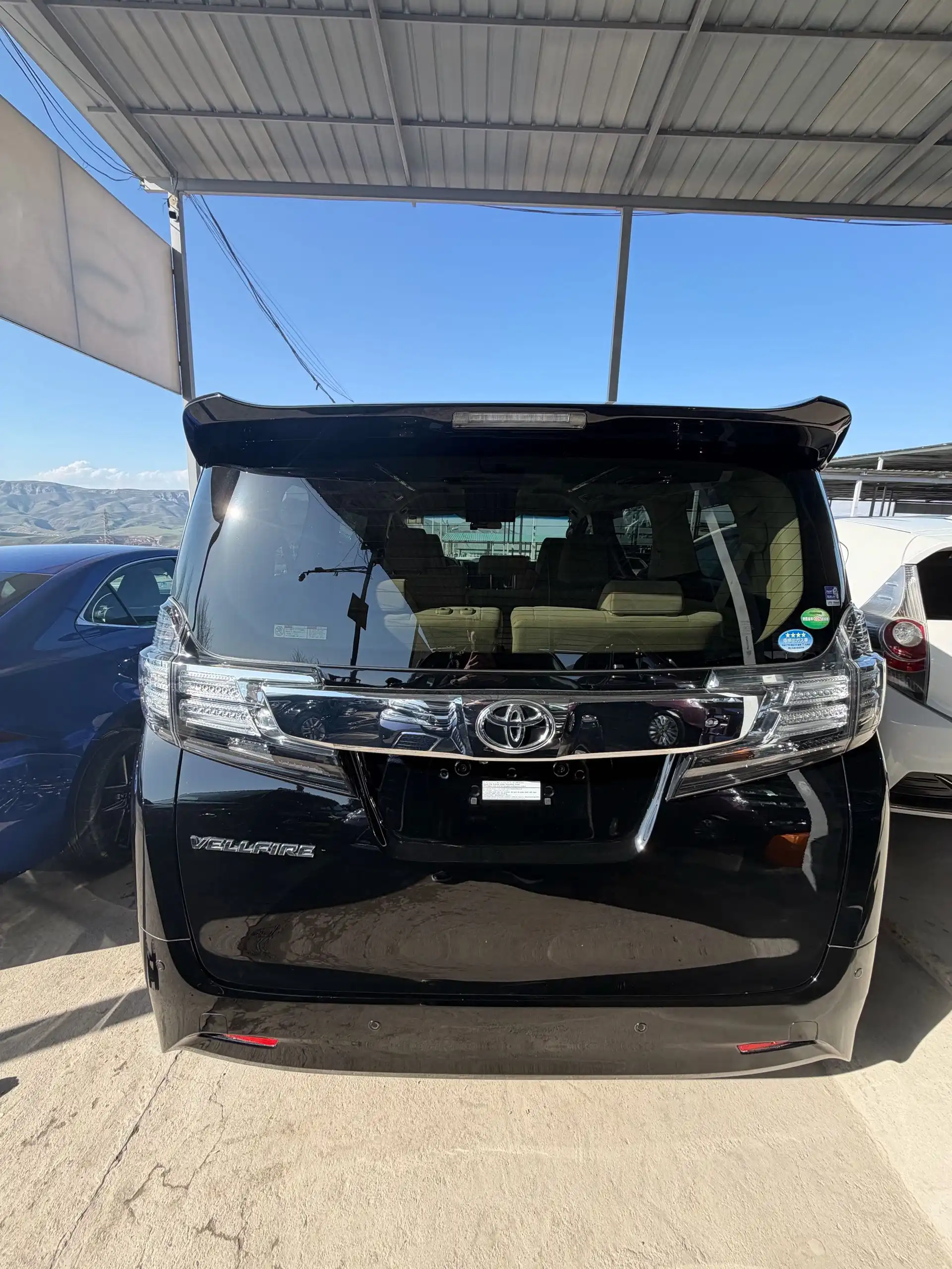 Toyota Vellfire 2016