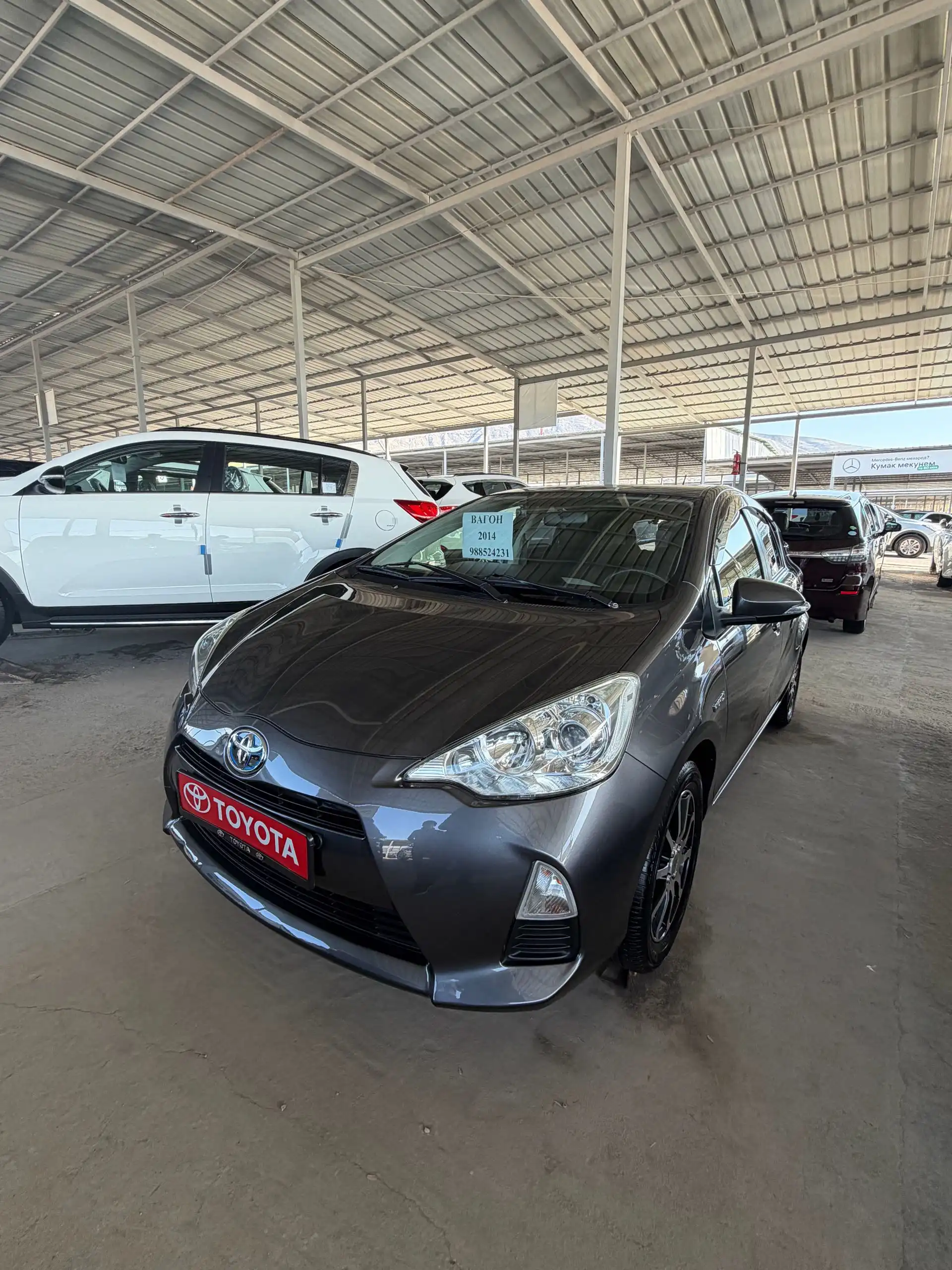 Toyota Aqua 2014