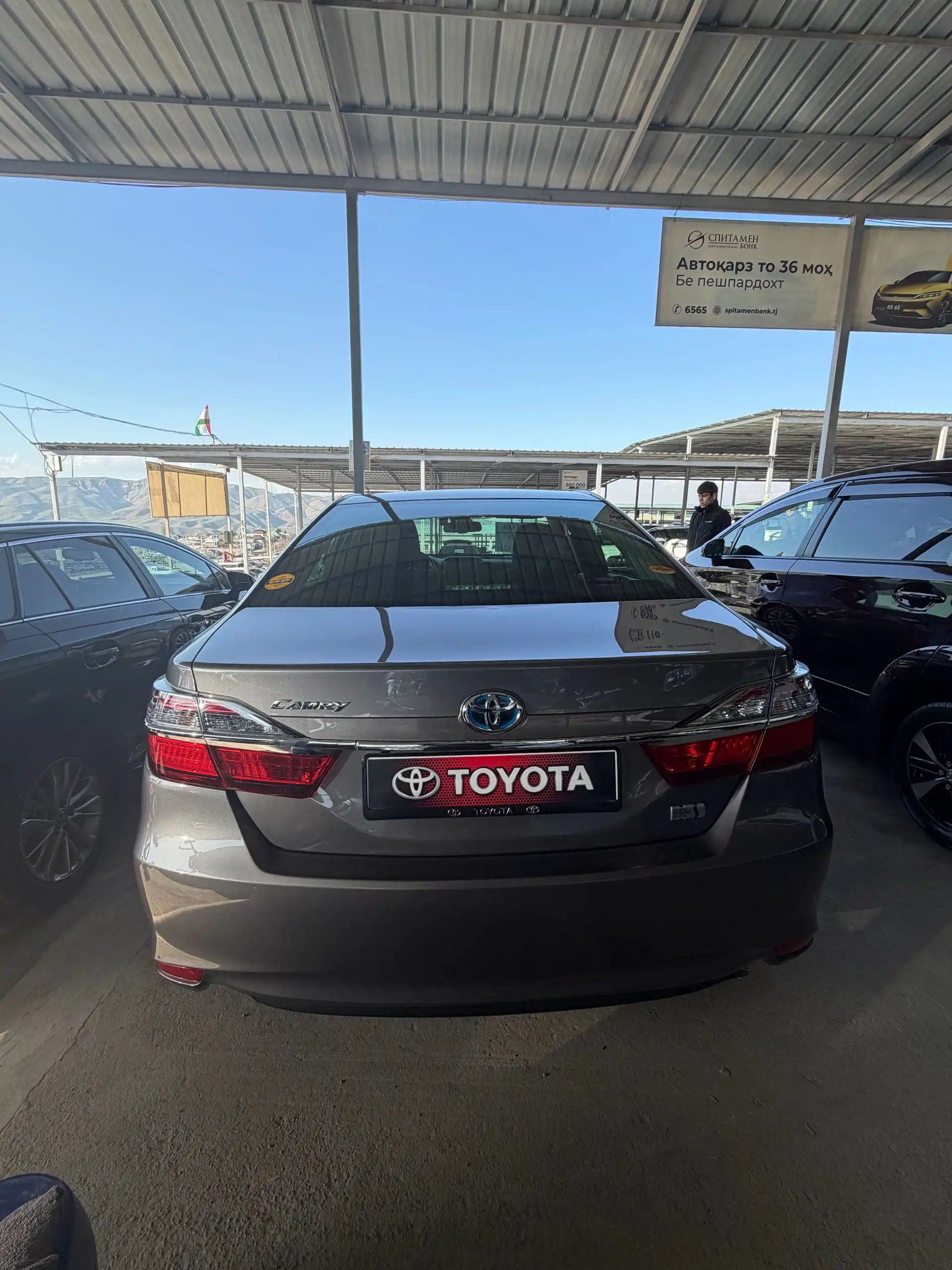 Toyota Camry 2014 — фото 3
