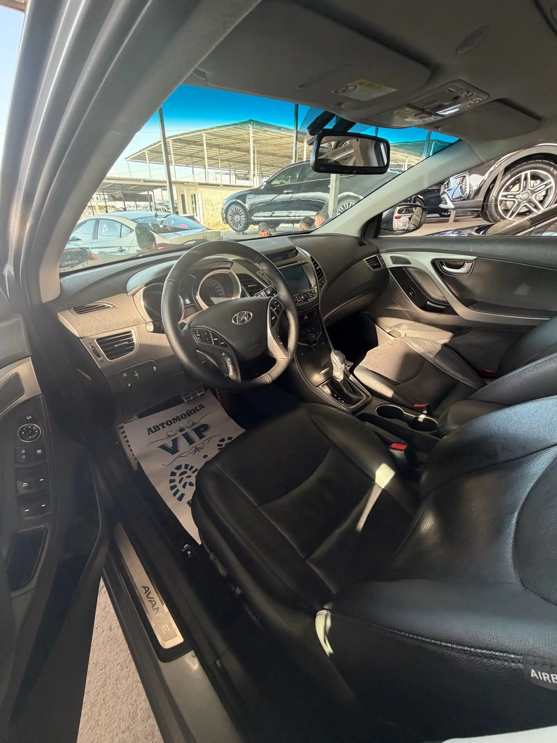 Hyundai Avante 2016