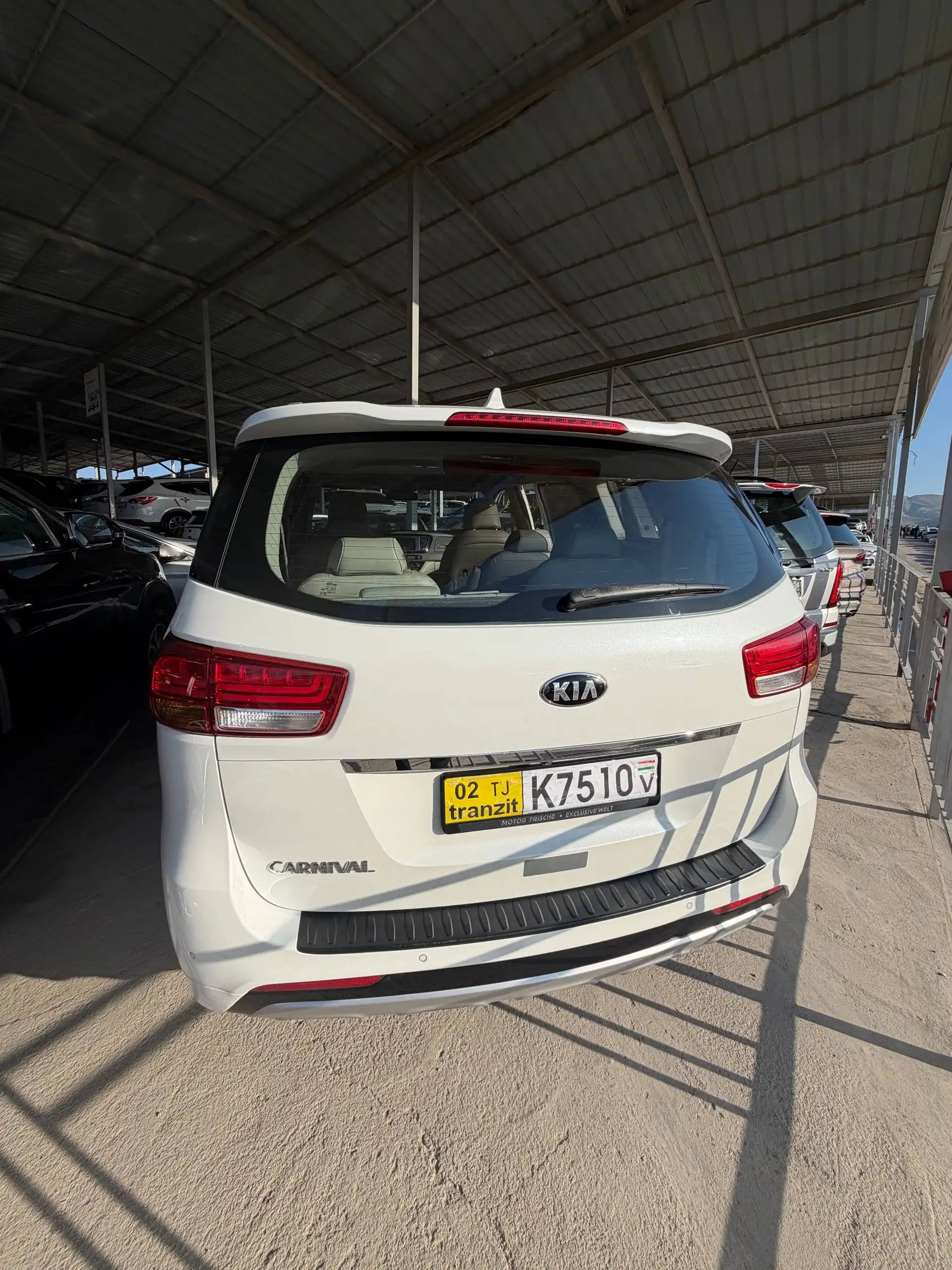 Kia Carnival 2014