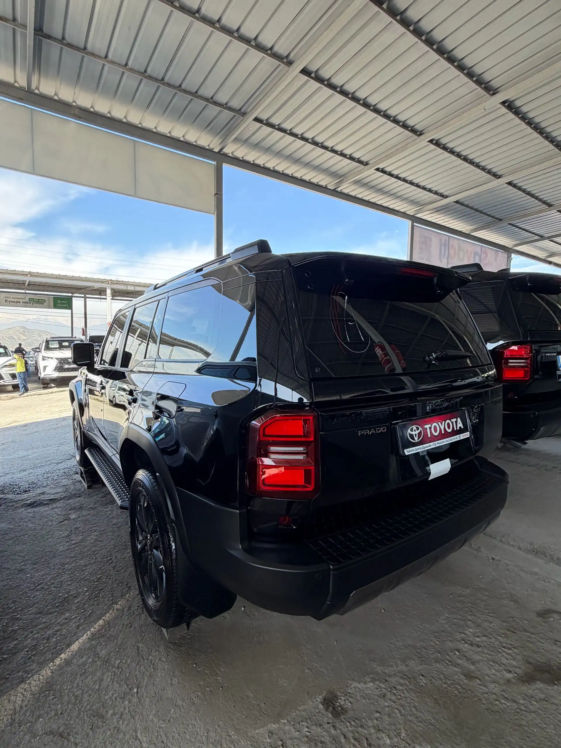 Toyota Land cruiser 2025