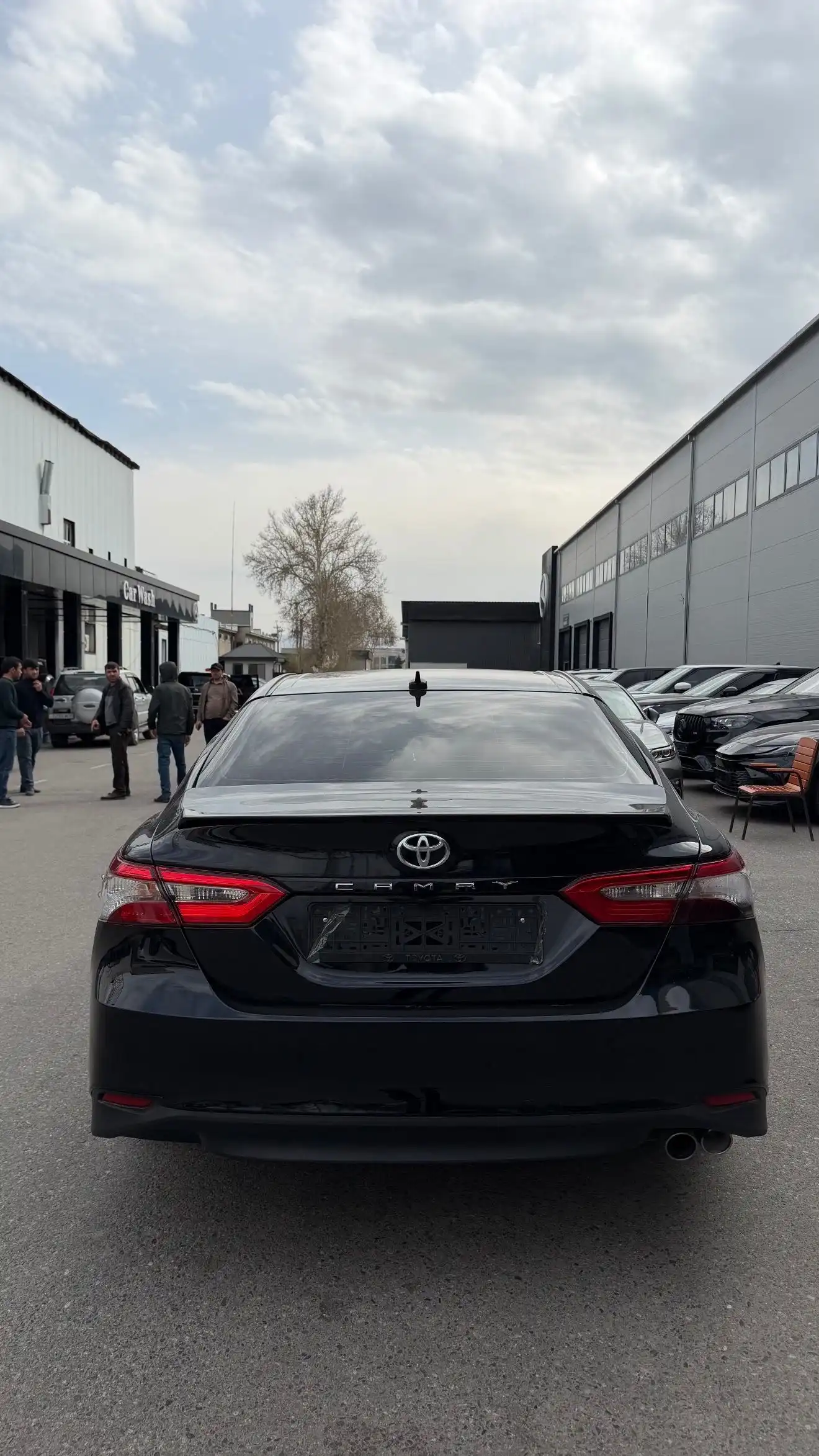 Toyota Camry 2018 — фото 3