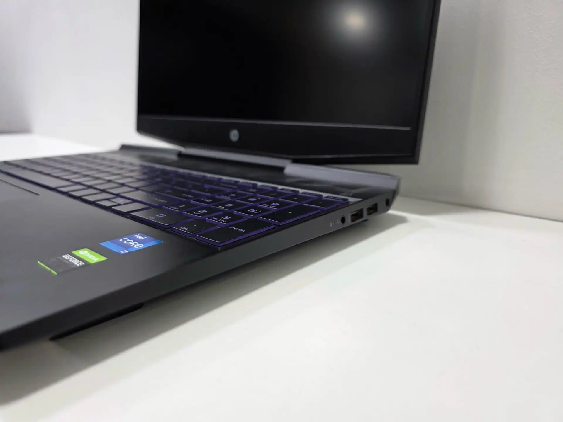 Hp Core i7-11370H/16GB/RTX 3050 4GB/512GB