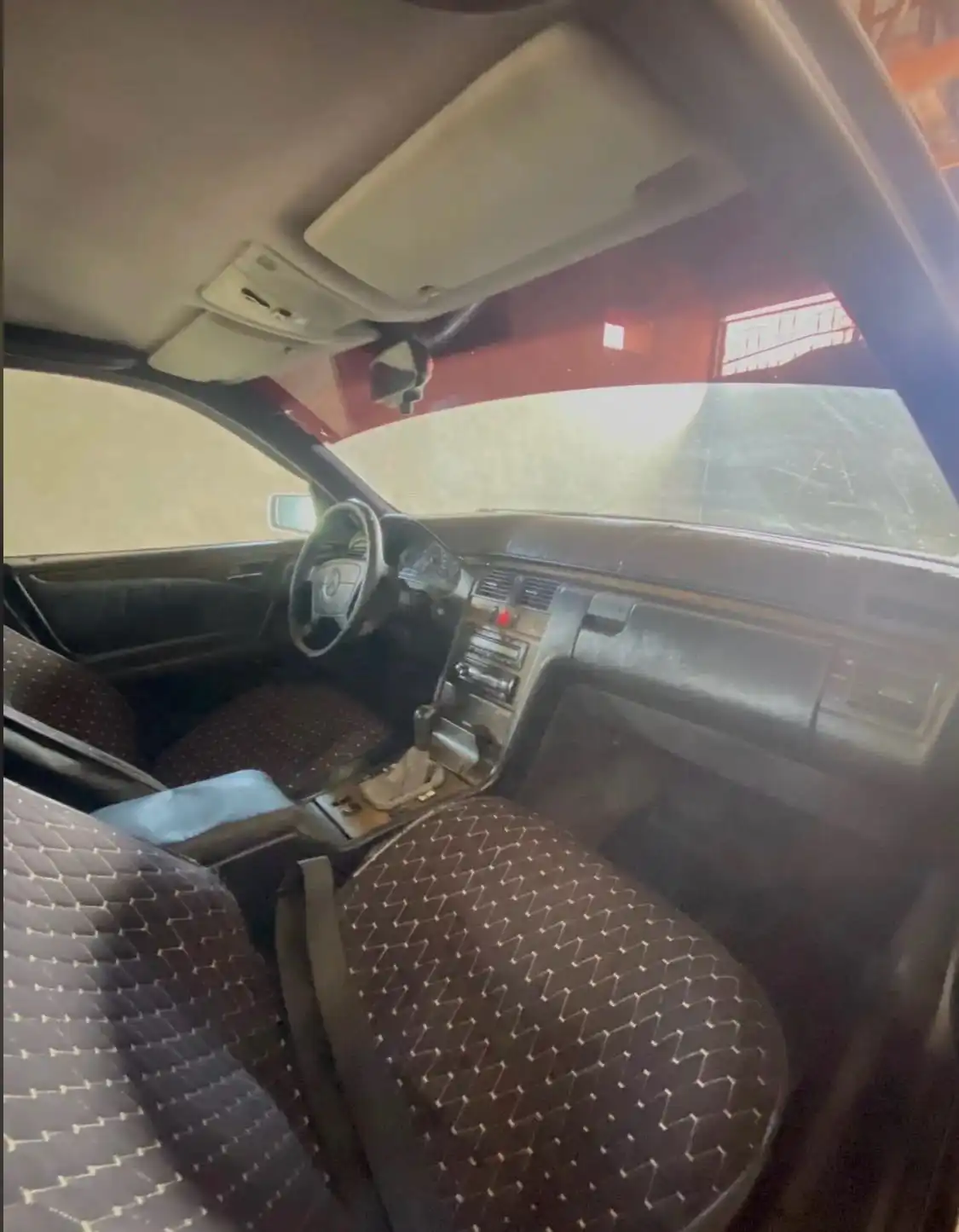 Mercedes-benz E class 1996