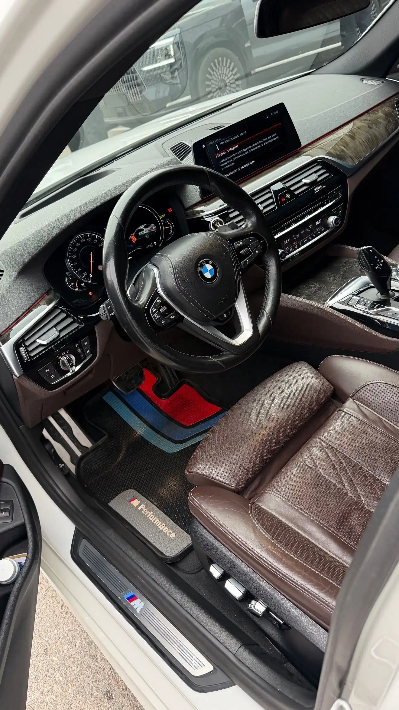 BMW 5 series 2017 — фото 5