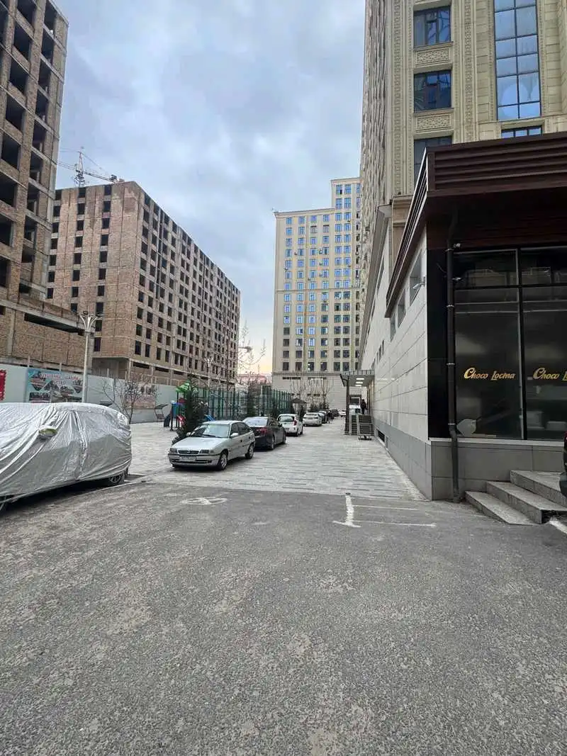 3-к квартира, 16 этаж, 100 м², н Шохмансур