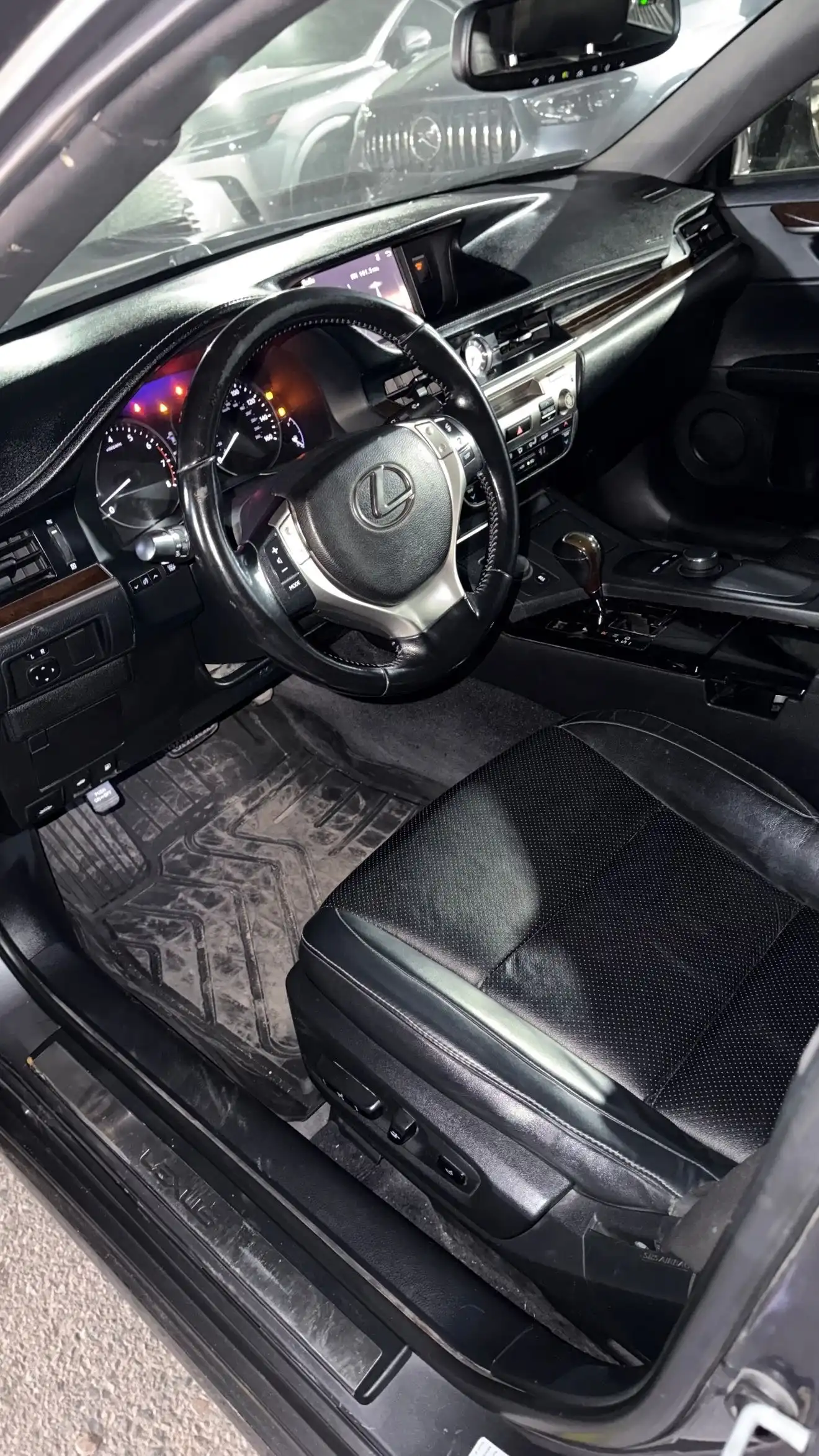 Lexus Es series 2015 — фото 5