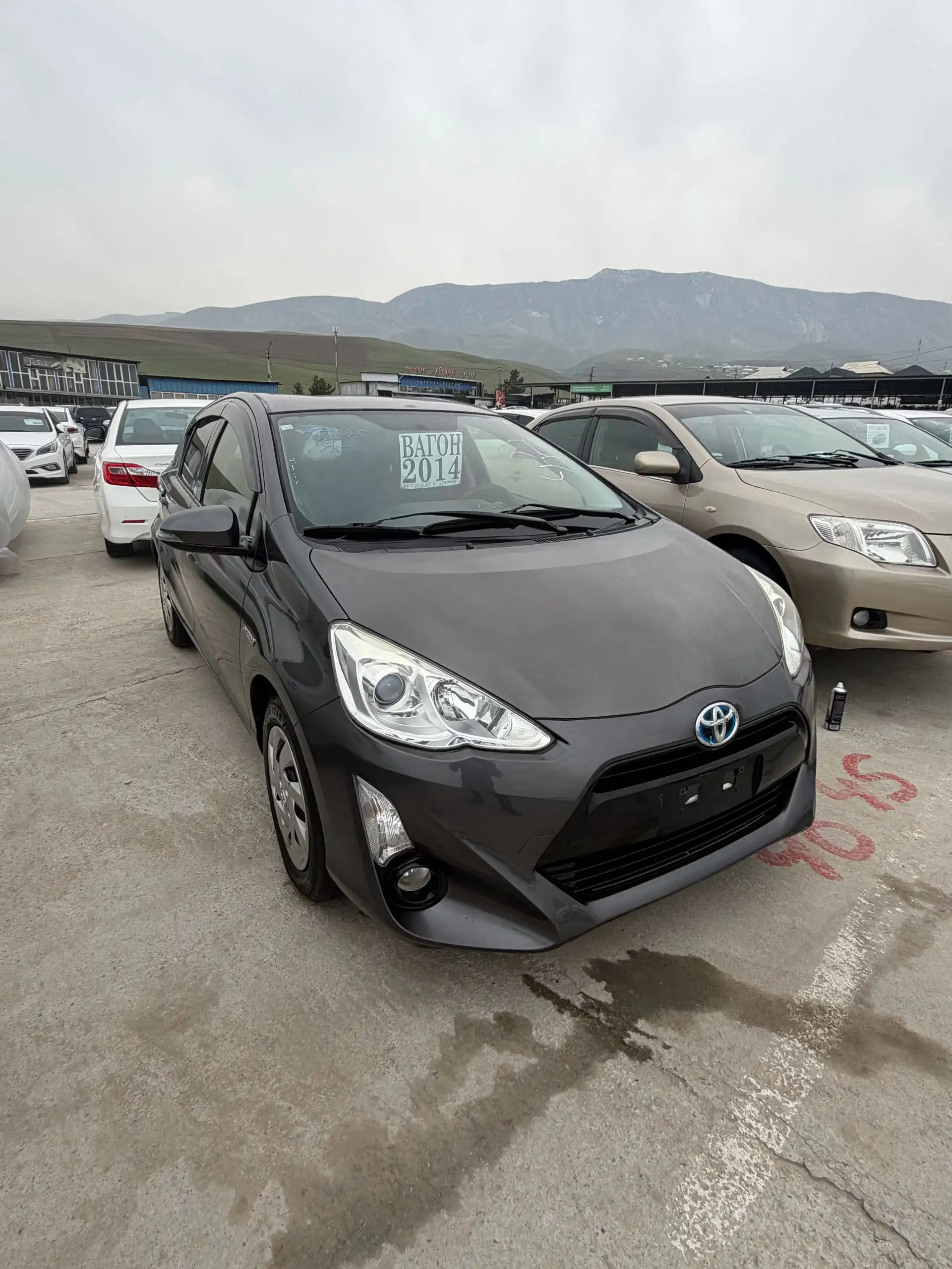 Toyota Aqua 2014
