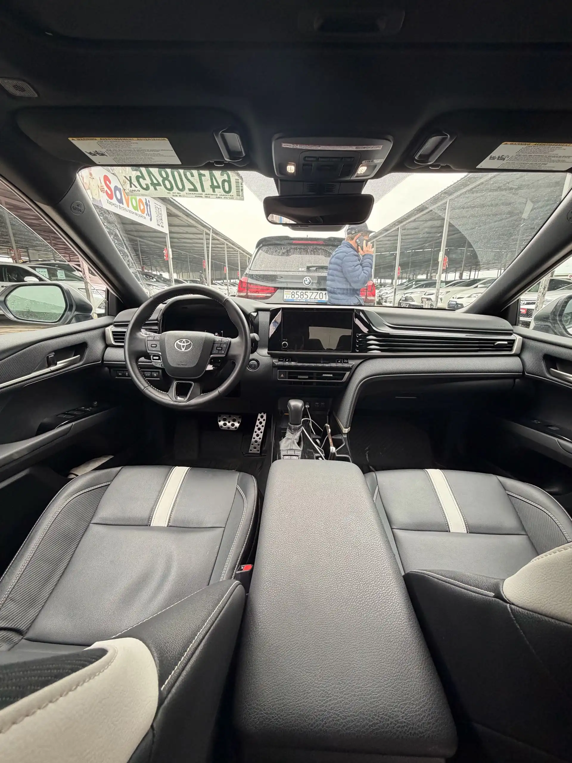 Toyota Camry 2025