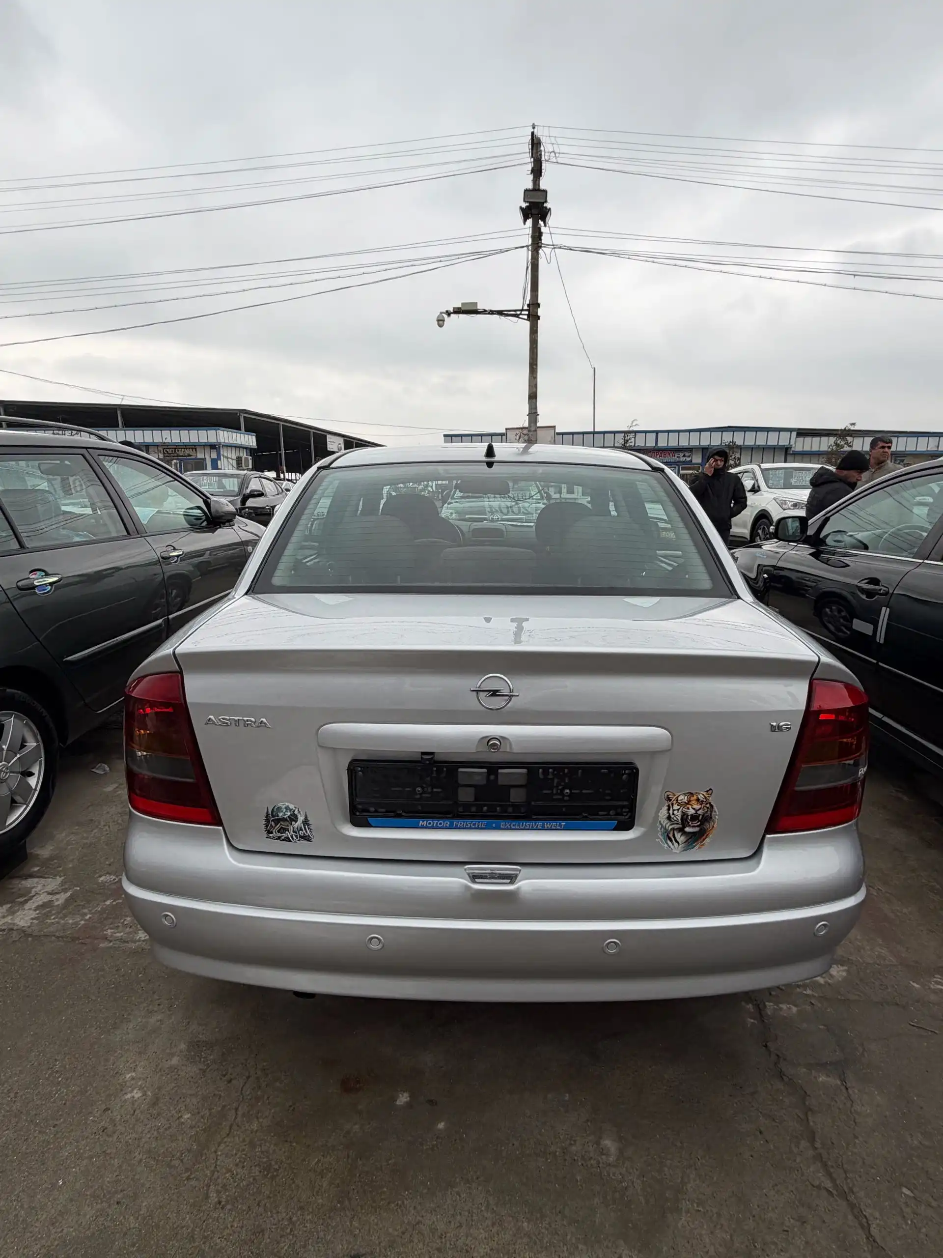 Opel Astra j 2004