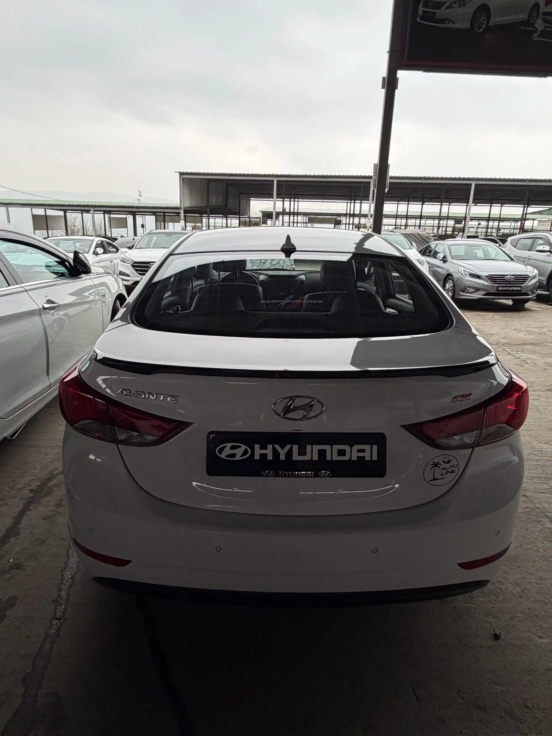 Hyundai Avante 2014