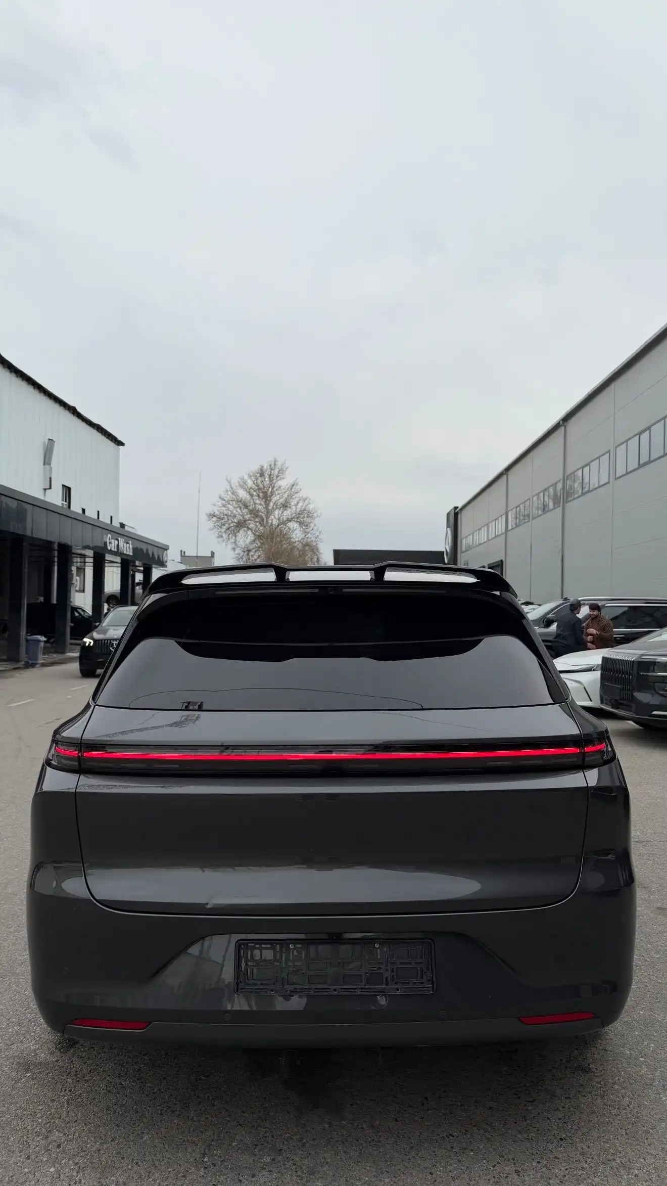 Li Auto L6 2025