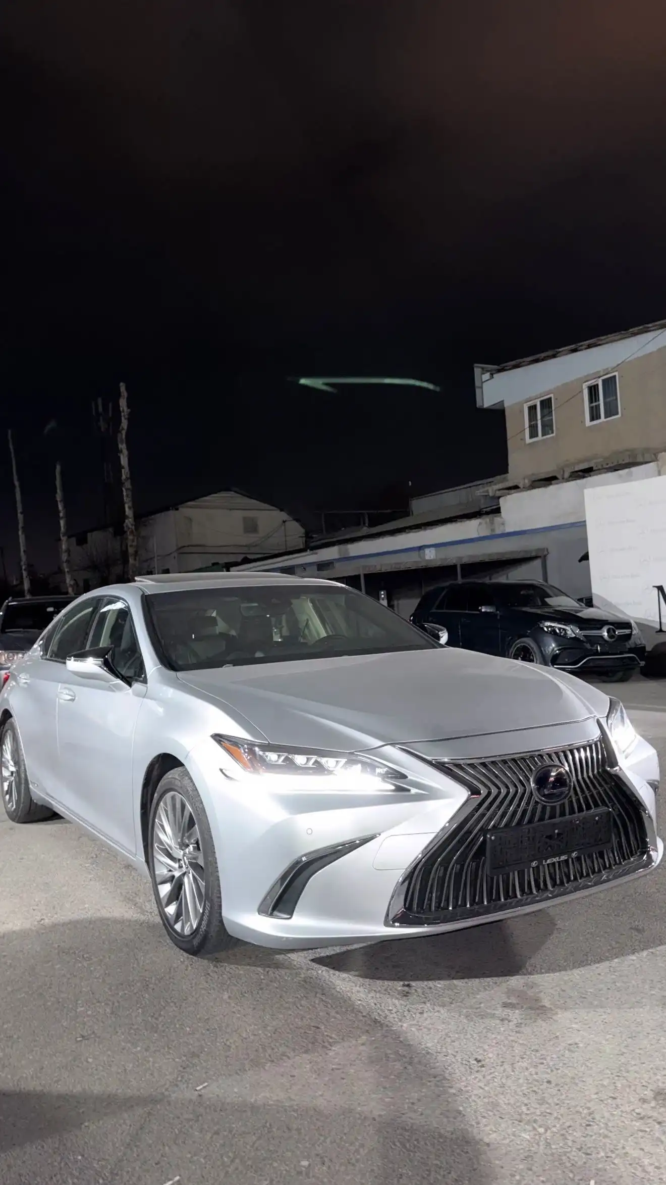 Lexus Es series 2019