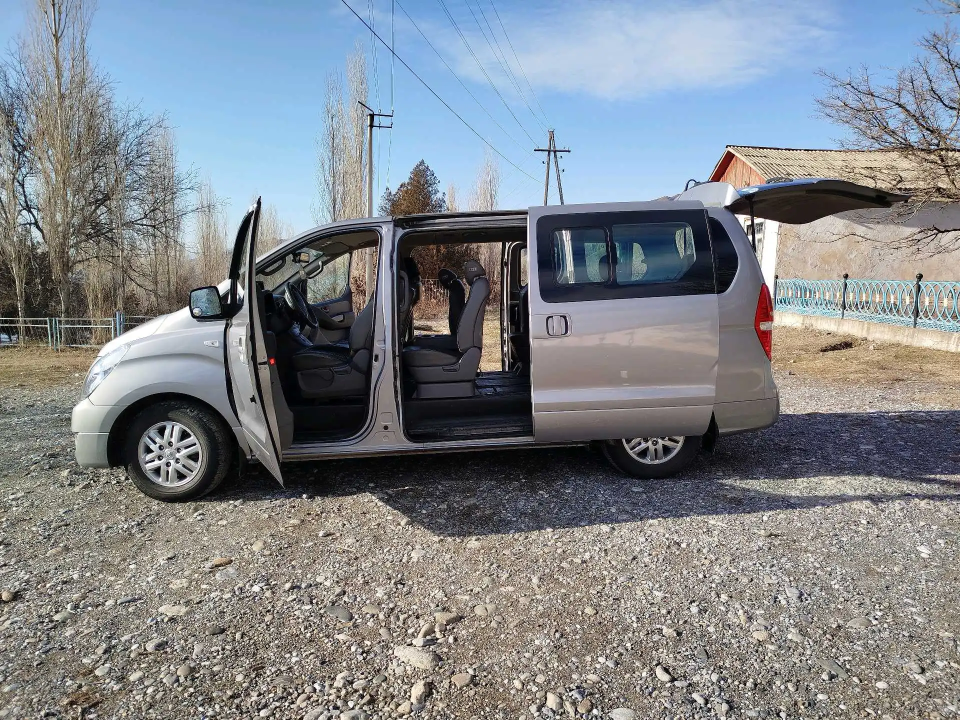 Hyundai Grand starex 2015