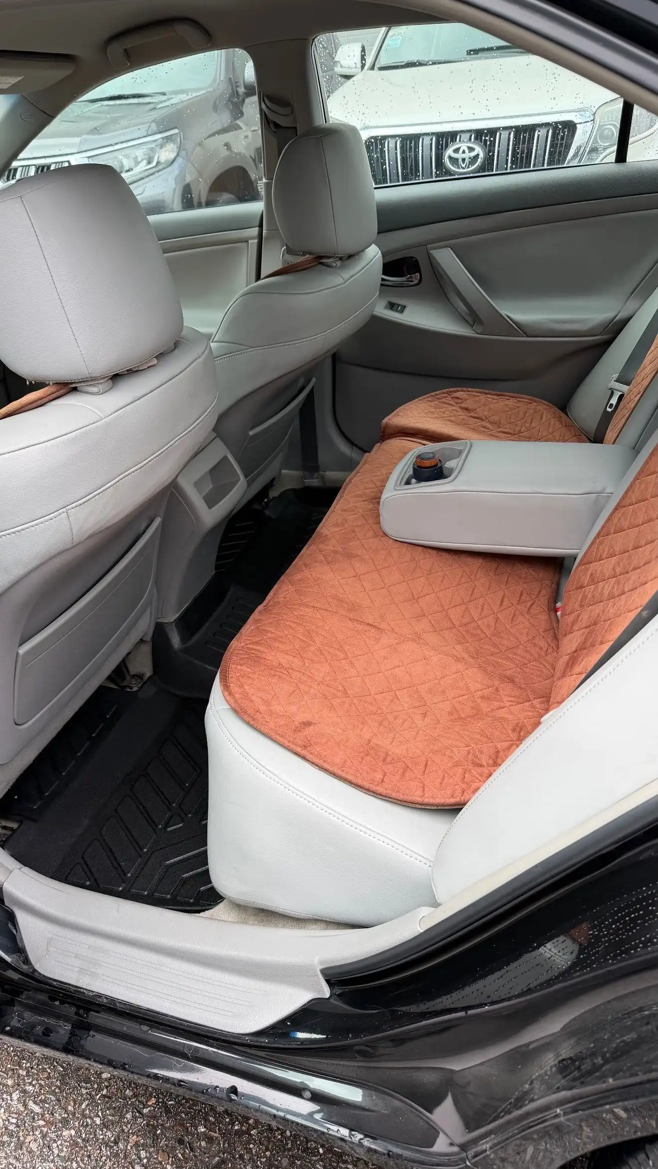 Toyota Camry 2010