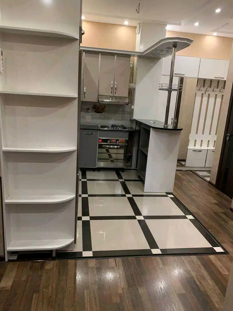 3-к квартира, 8 этаж, 76 м², сино