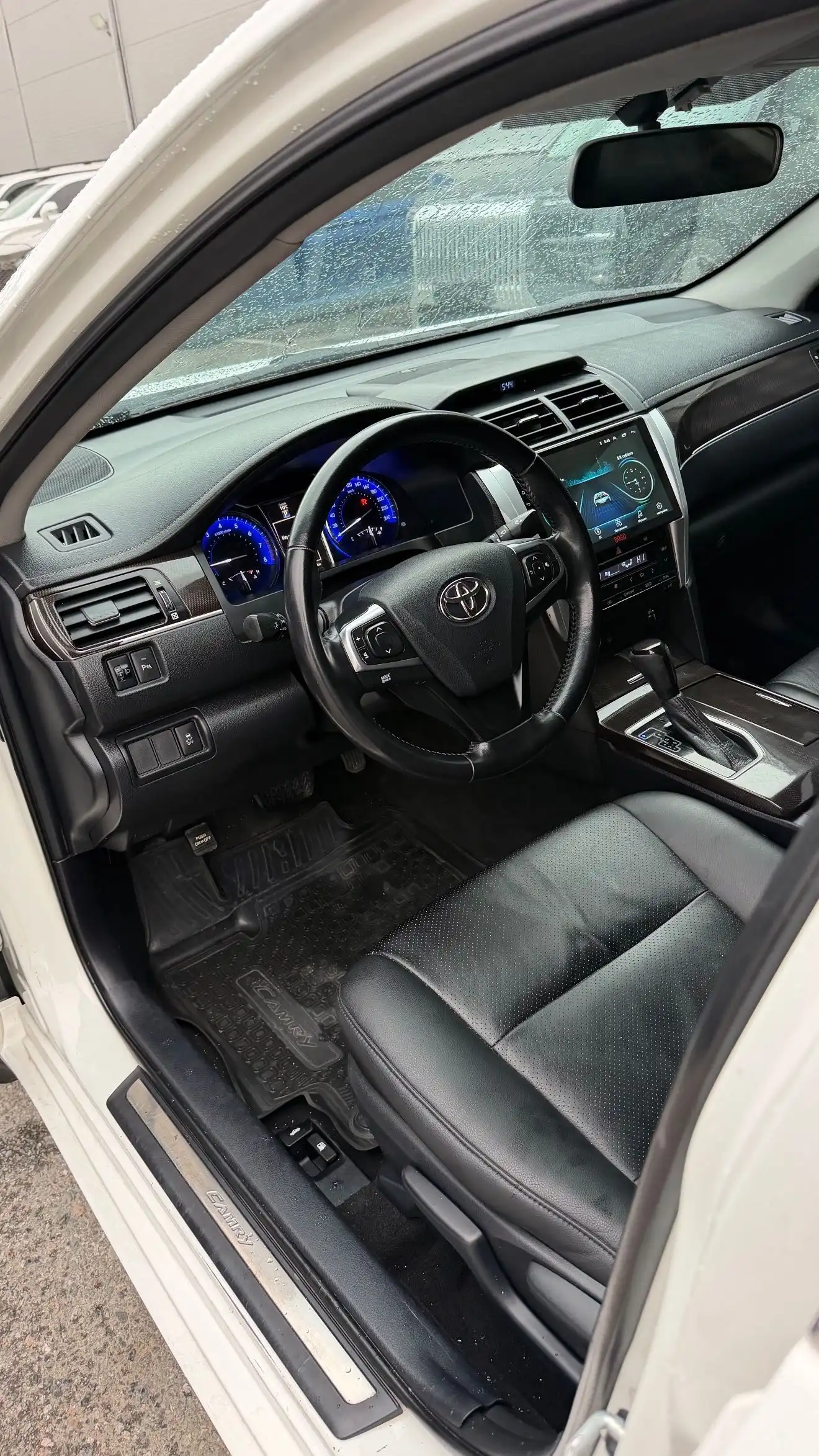 Toyota Camry 2017