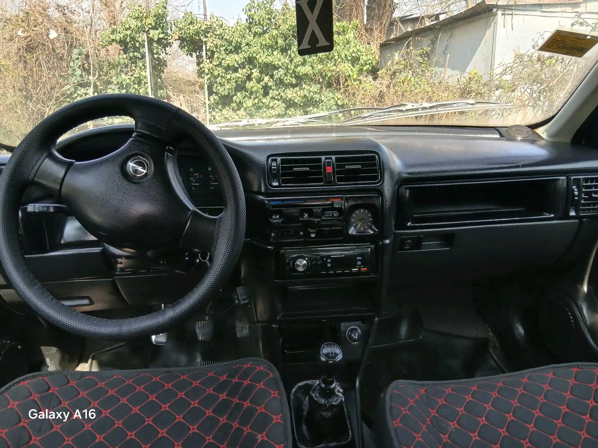 Opel Vectra a 1992