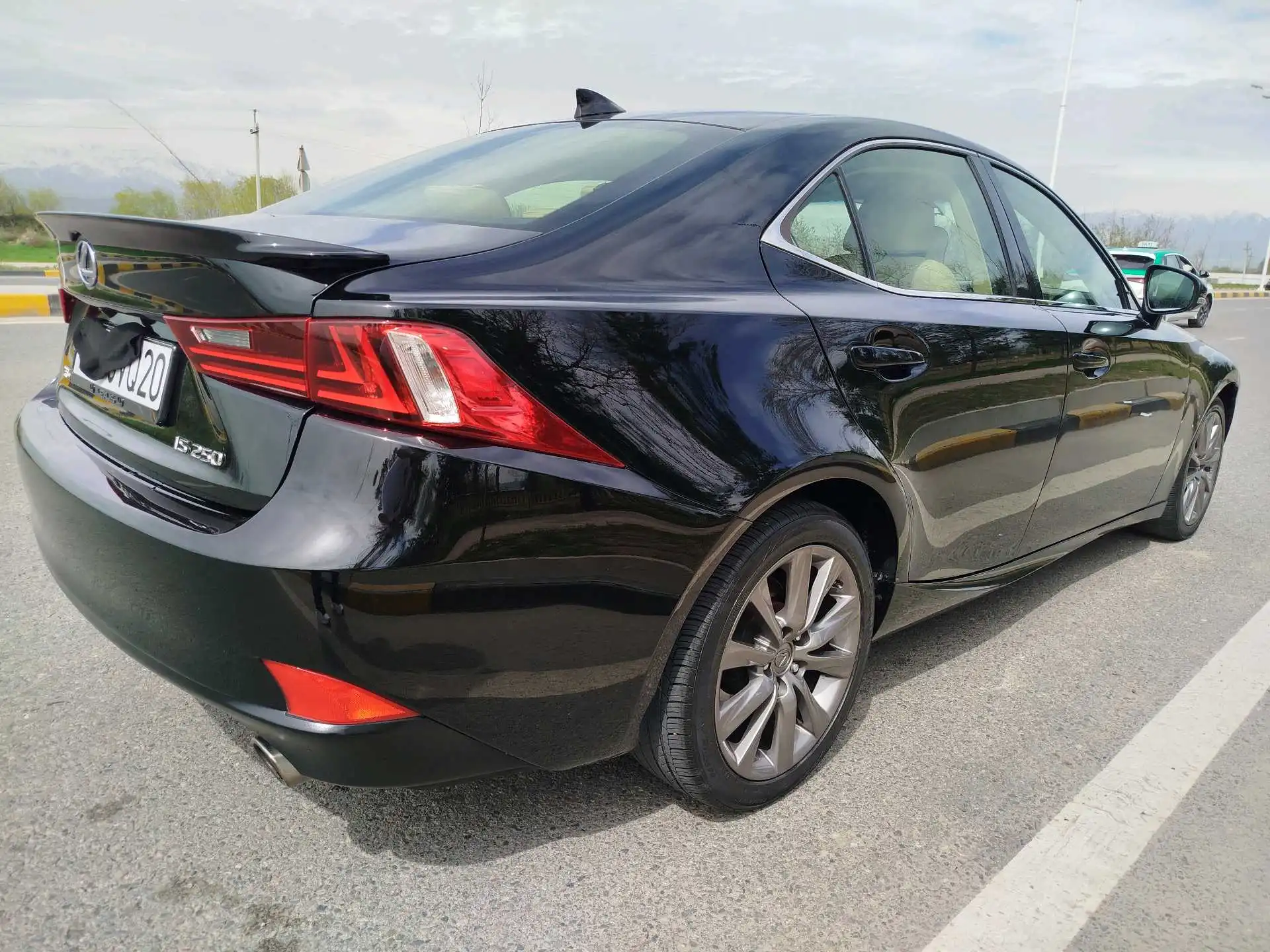 Lexus Is series 2015